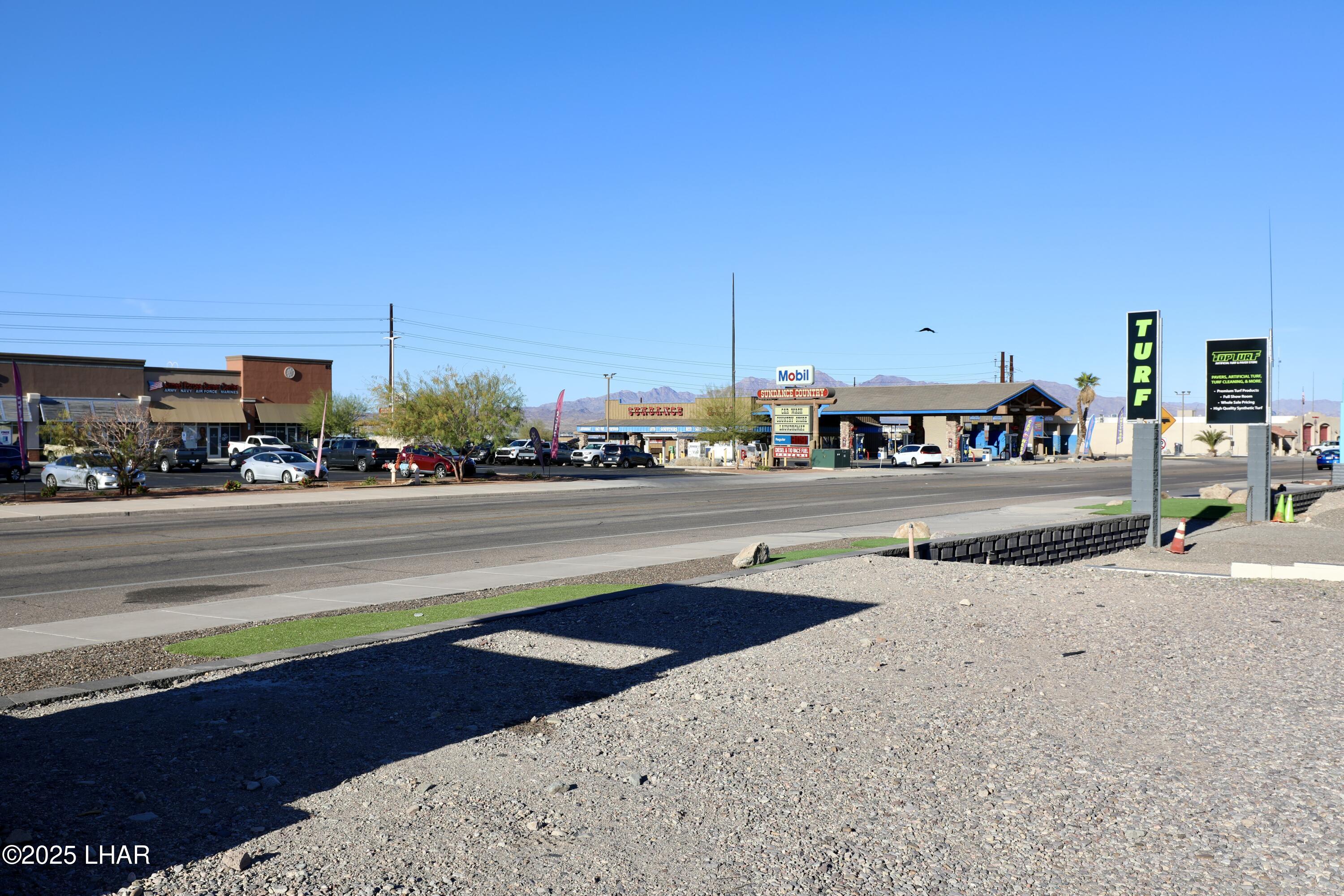 82 N Lake Havasu Ave