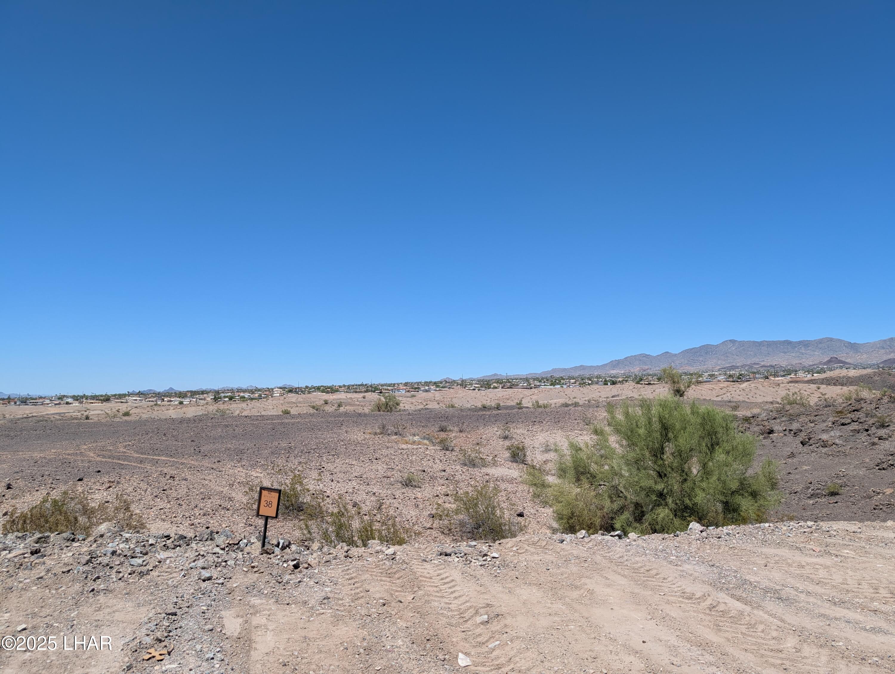 2423 Sunset Rdg Ct W