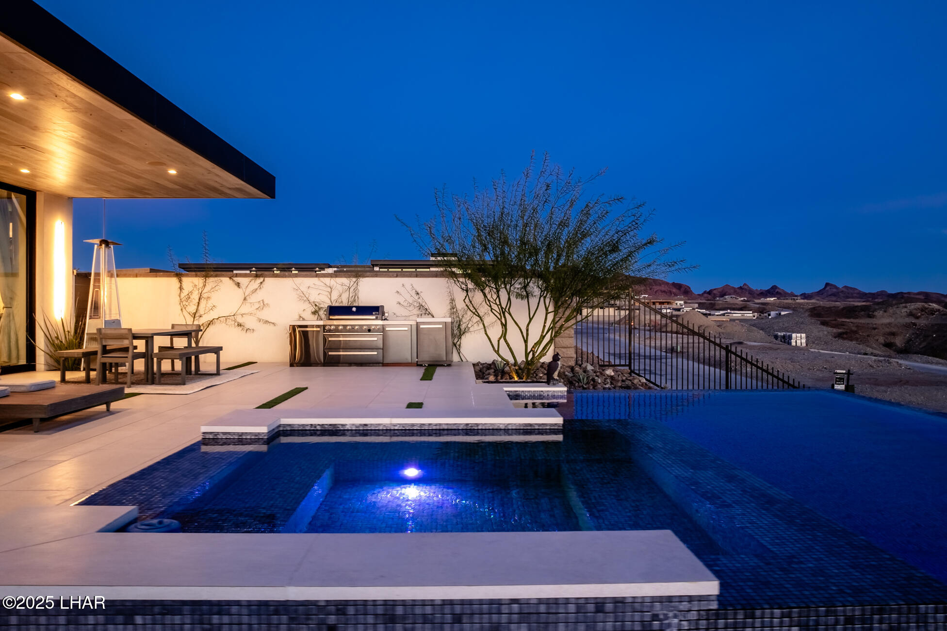 2256 Marina View Way