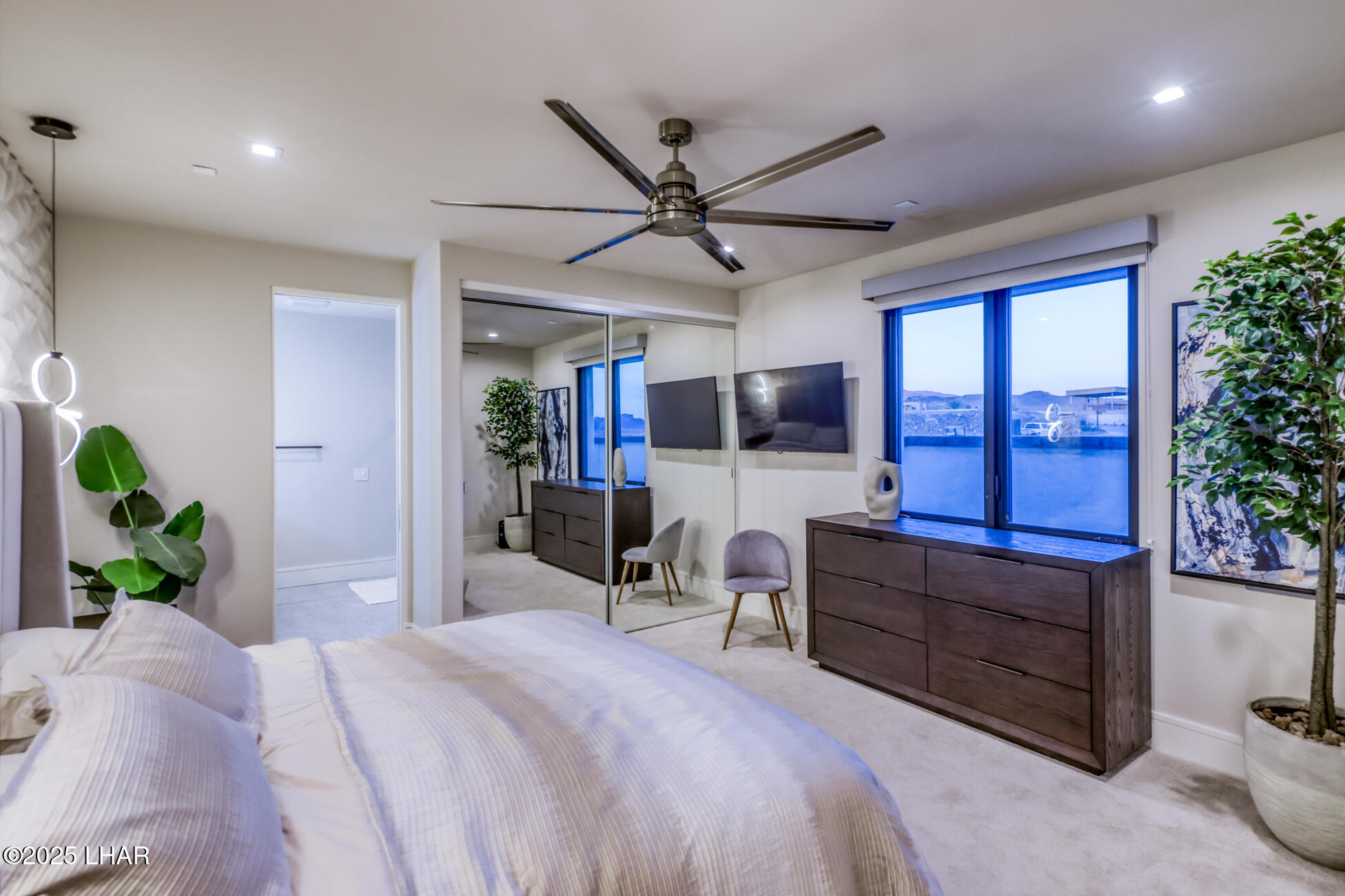 2256 Marina View Way