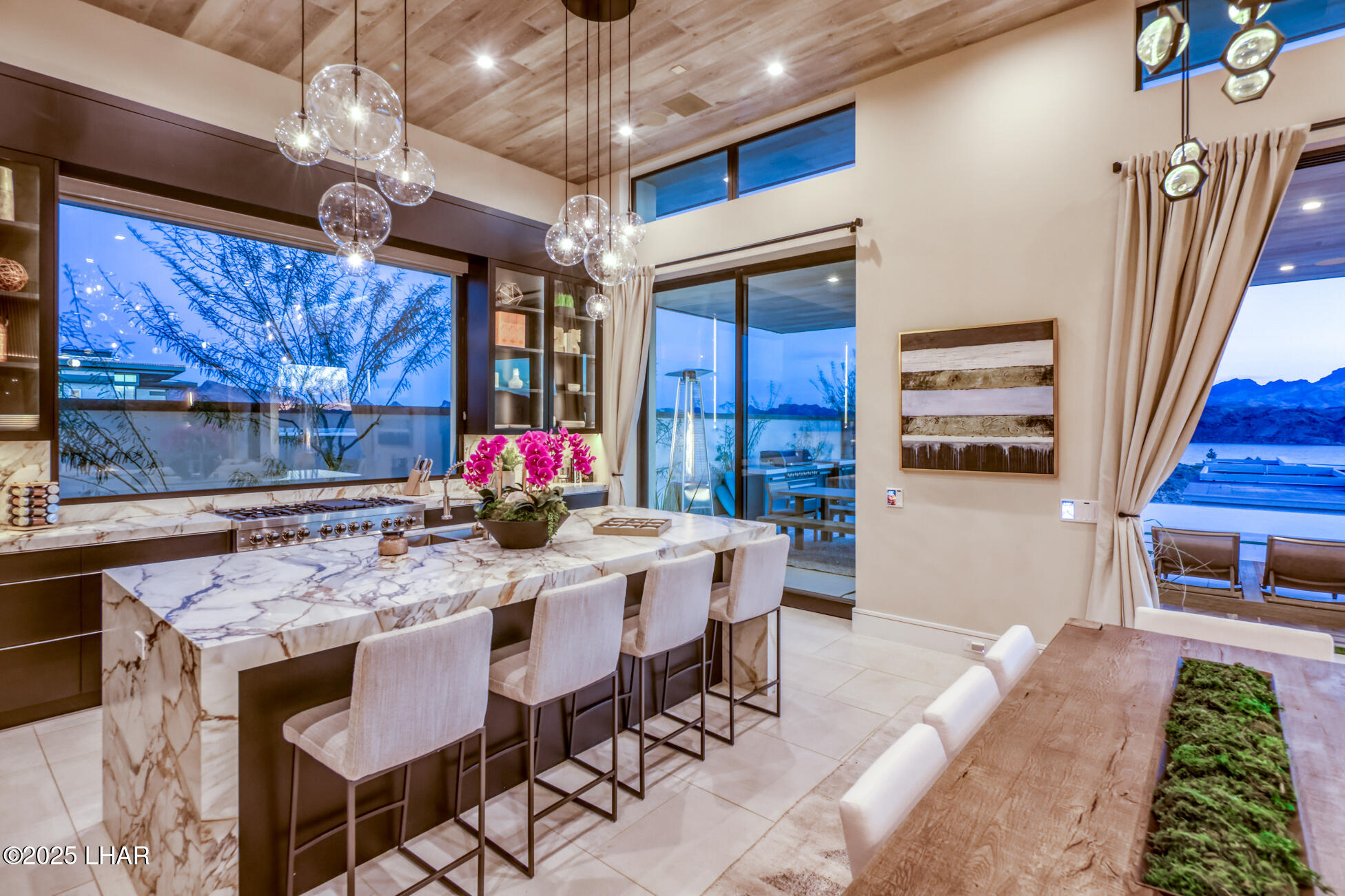 2256 Marina View Way