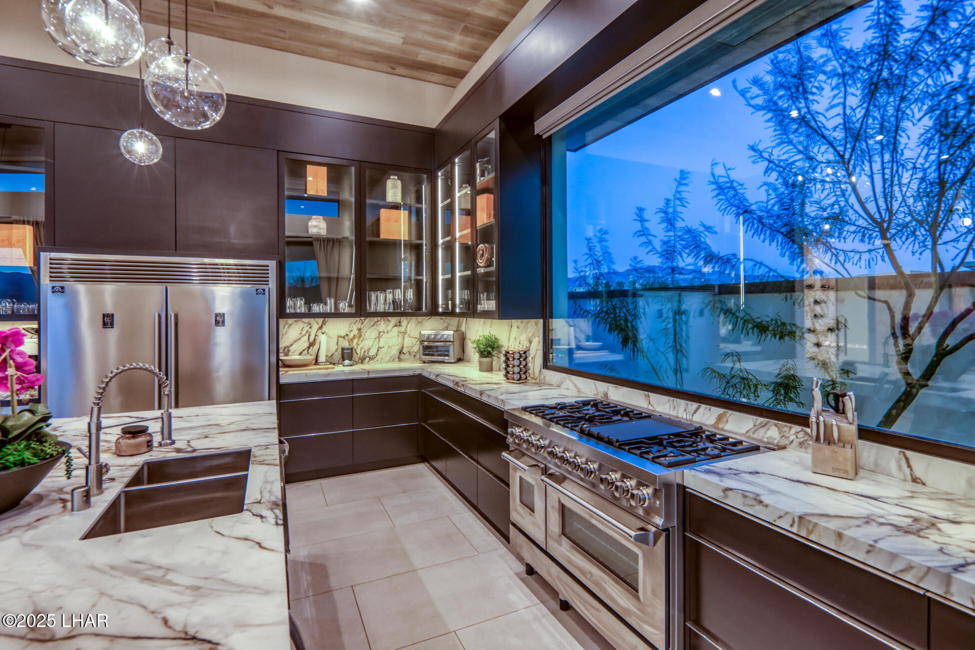 2256 Marina View Way