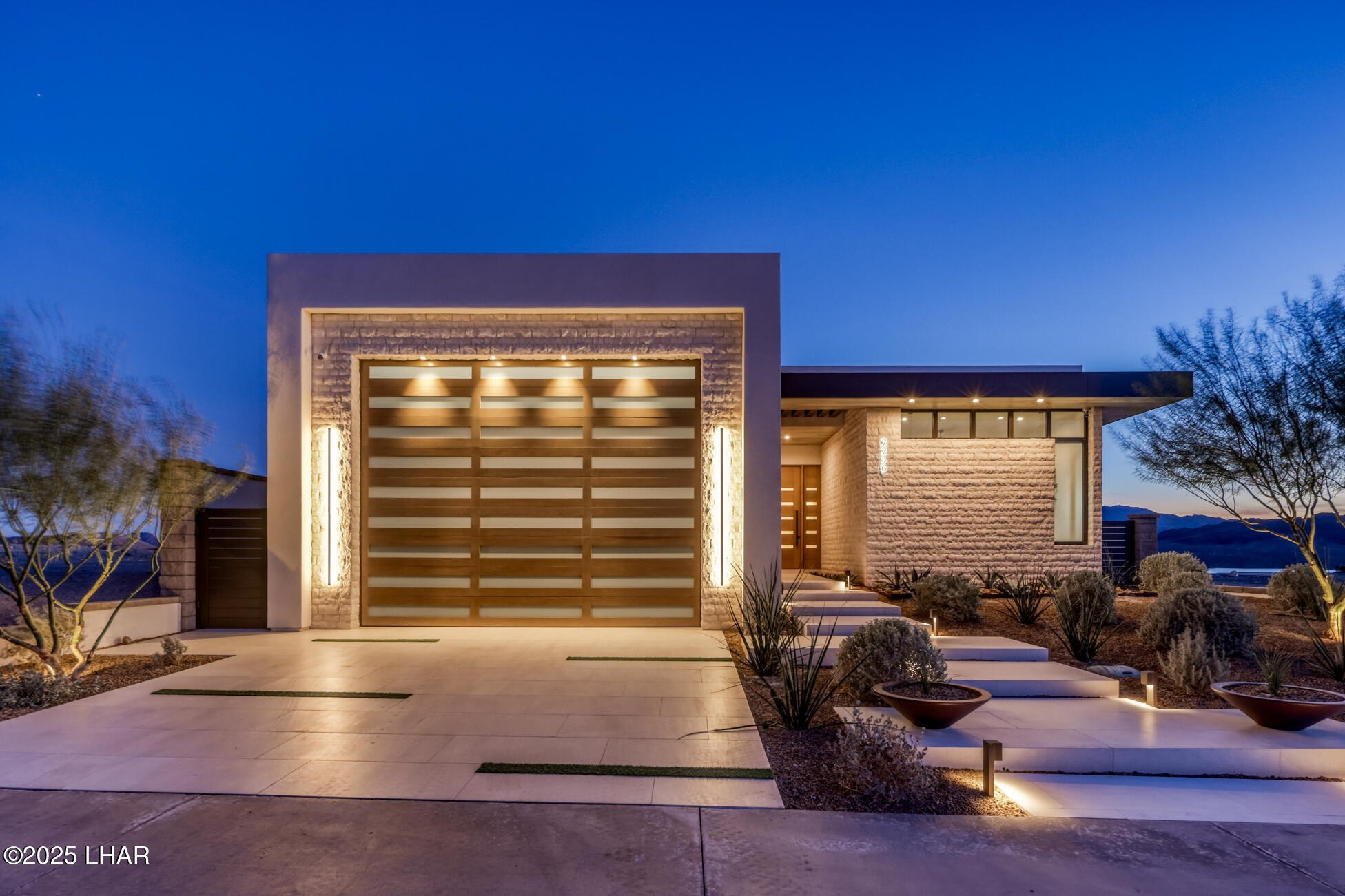 2256 Marina View Way