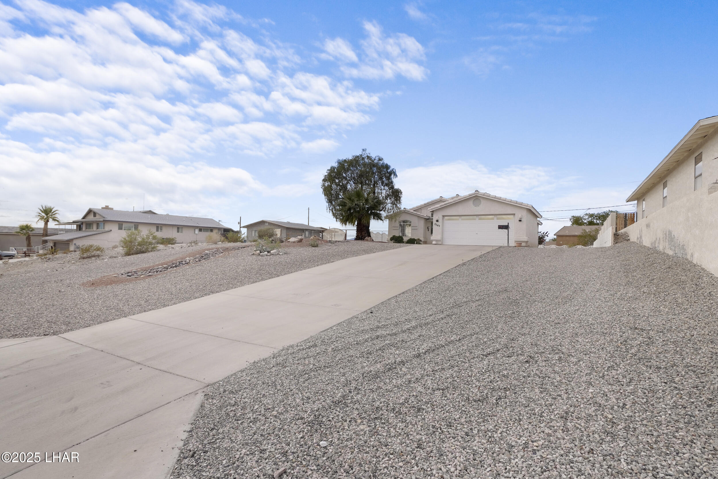 2545 Tradewind Dr