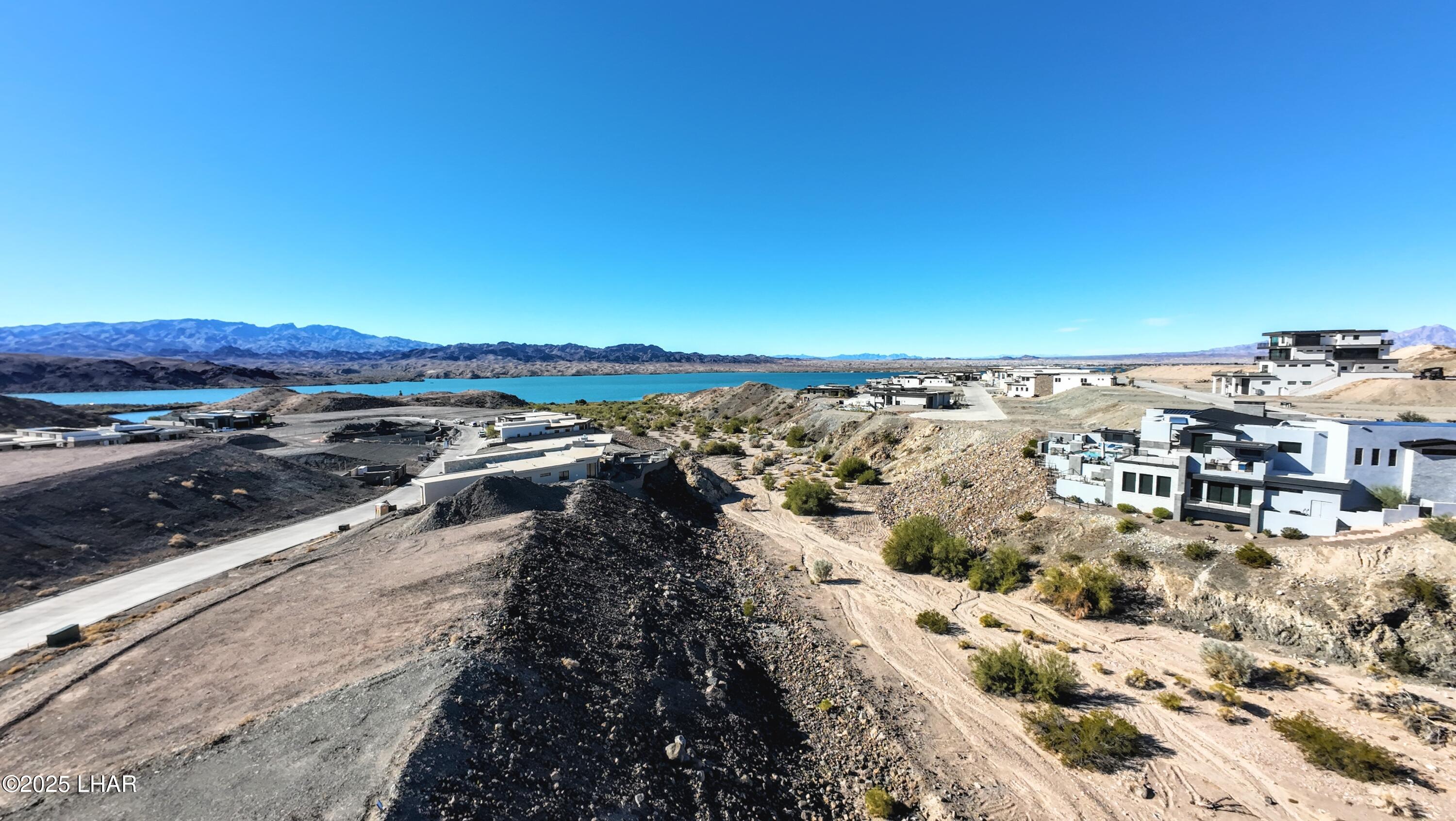 2405 Wren Cove Way
