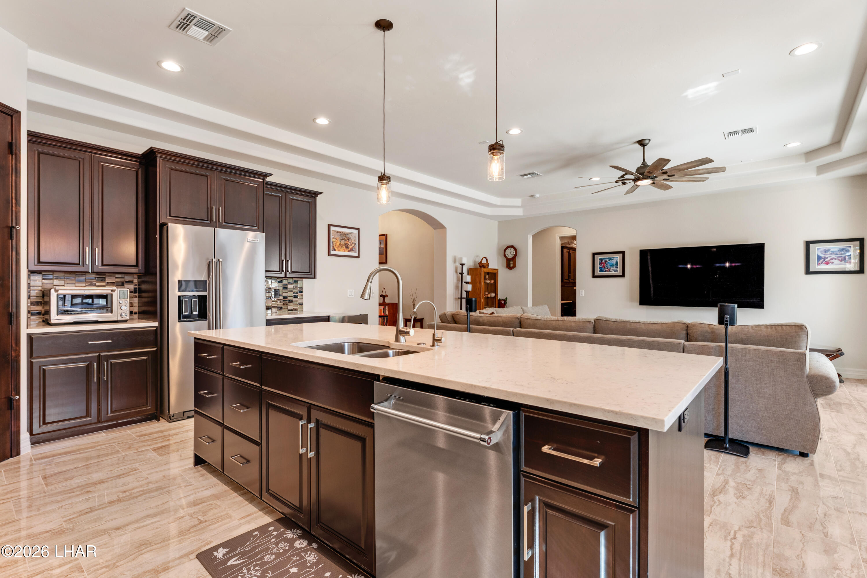 2810 Edgewood Dr