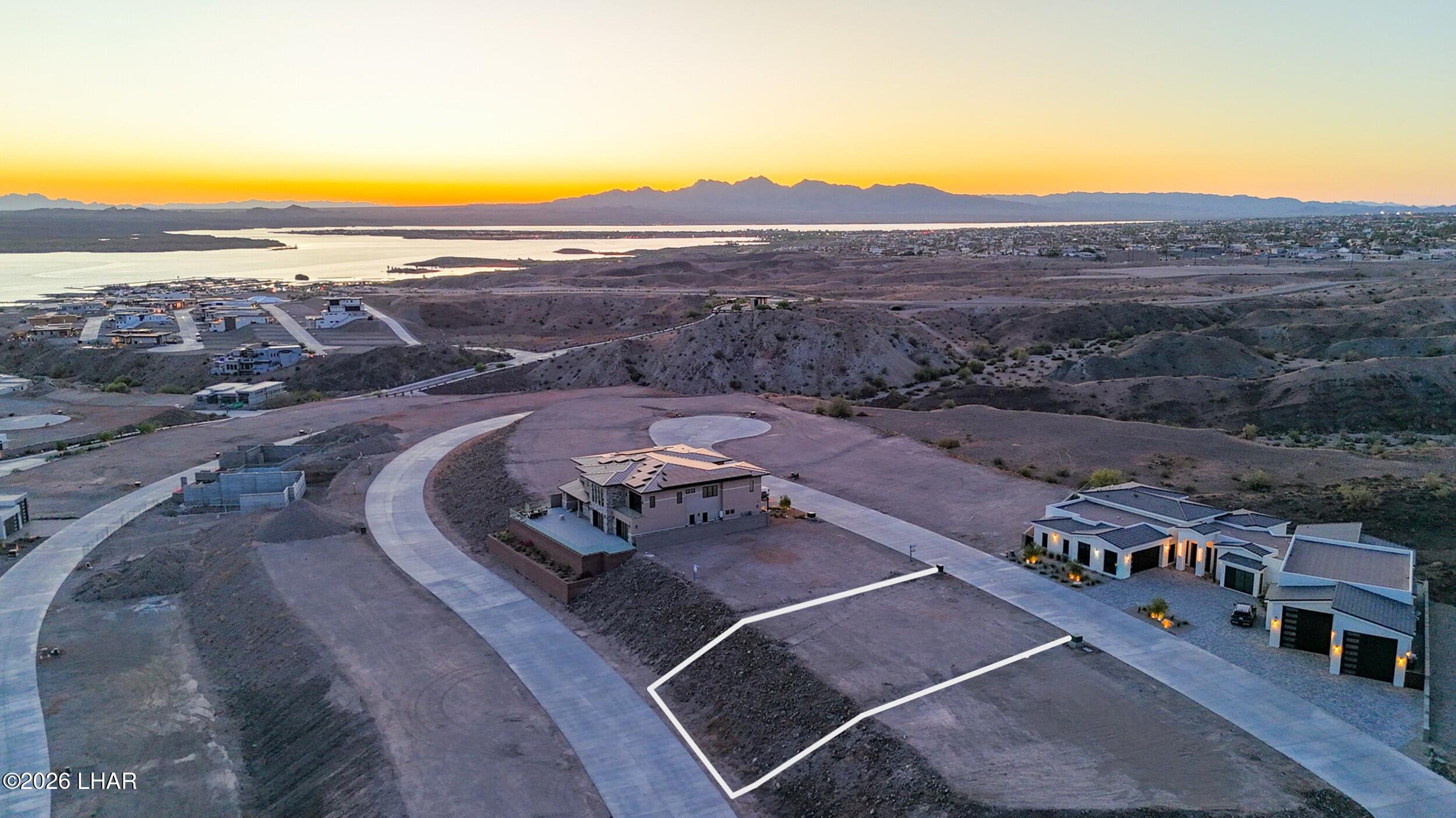 2430 Sunset Rdg Ct W