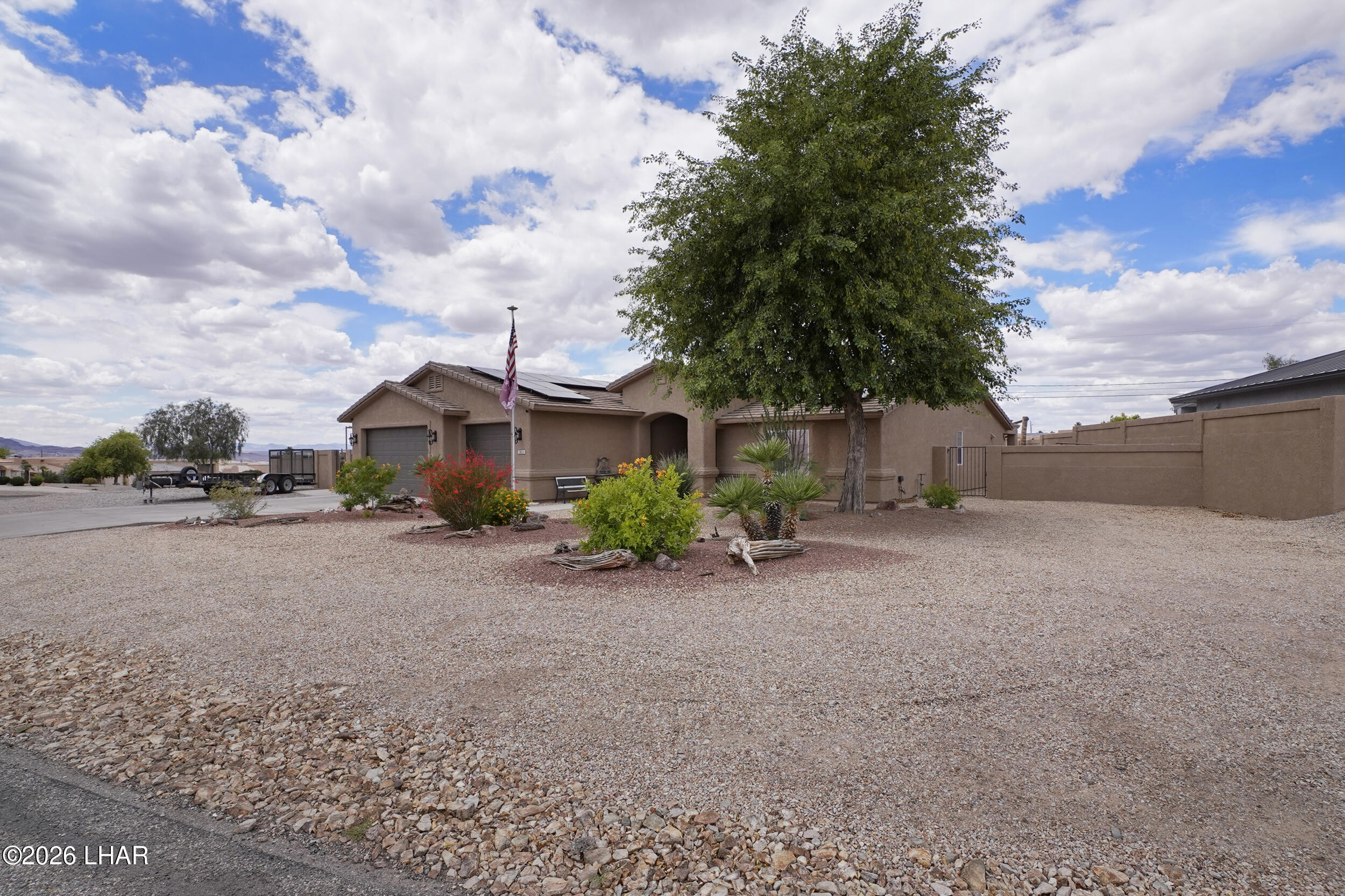 2811 Inca Dr