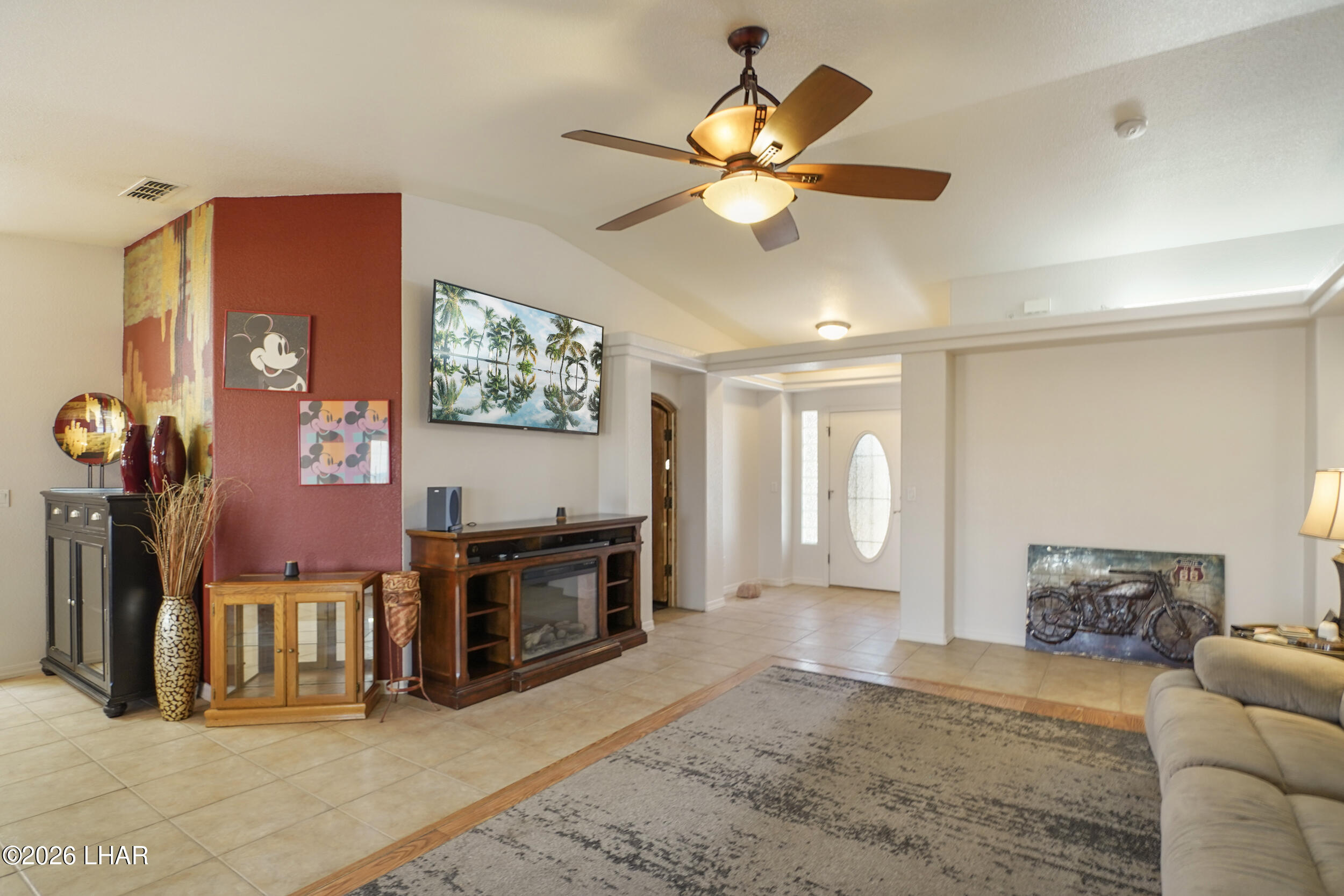 2811 Inca Dr
