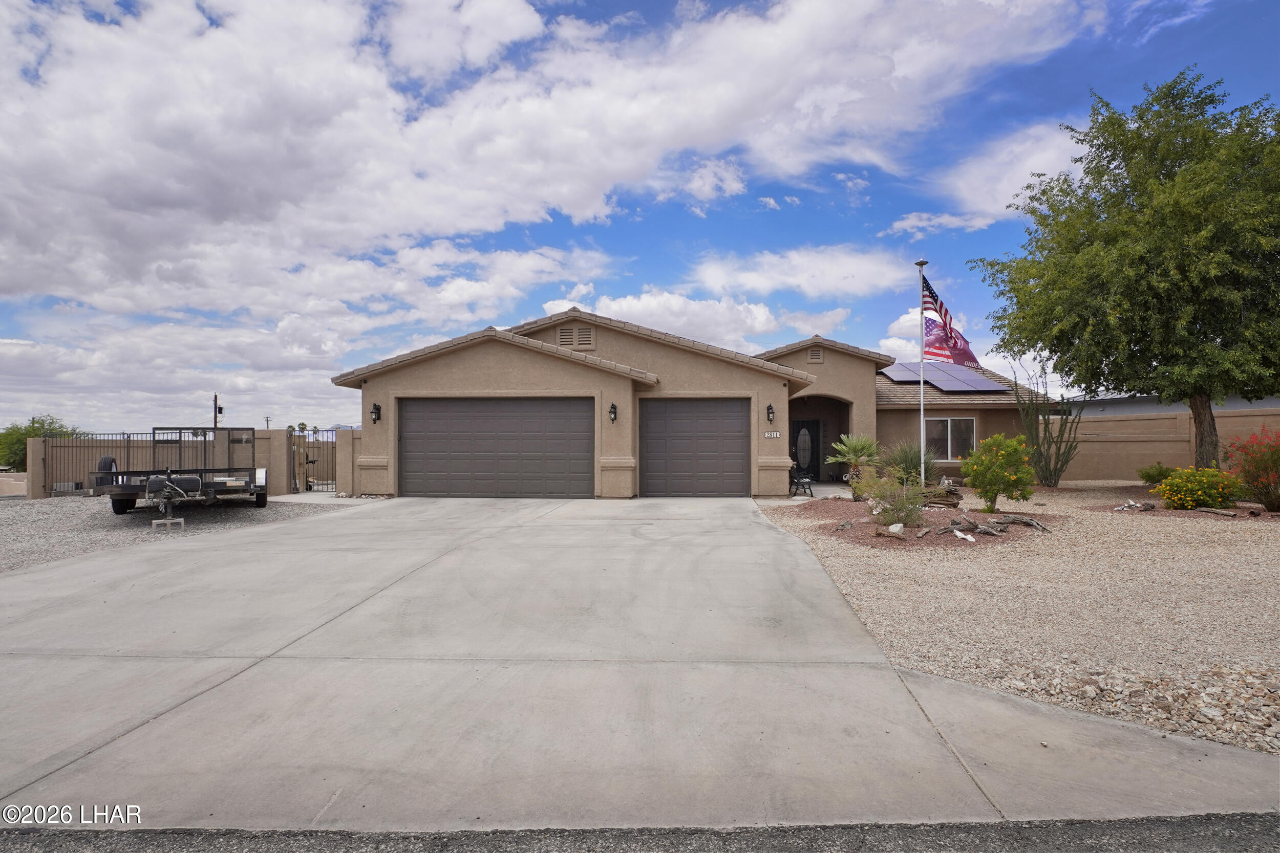 2811 Inca Dr