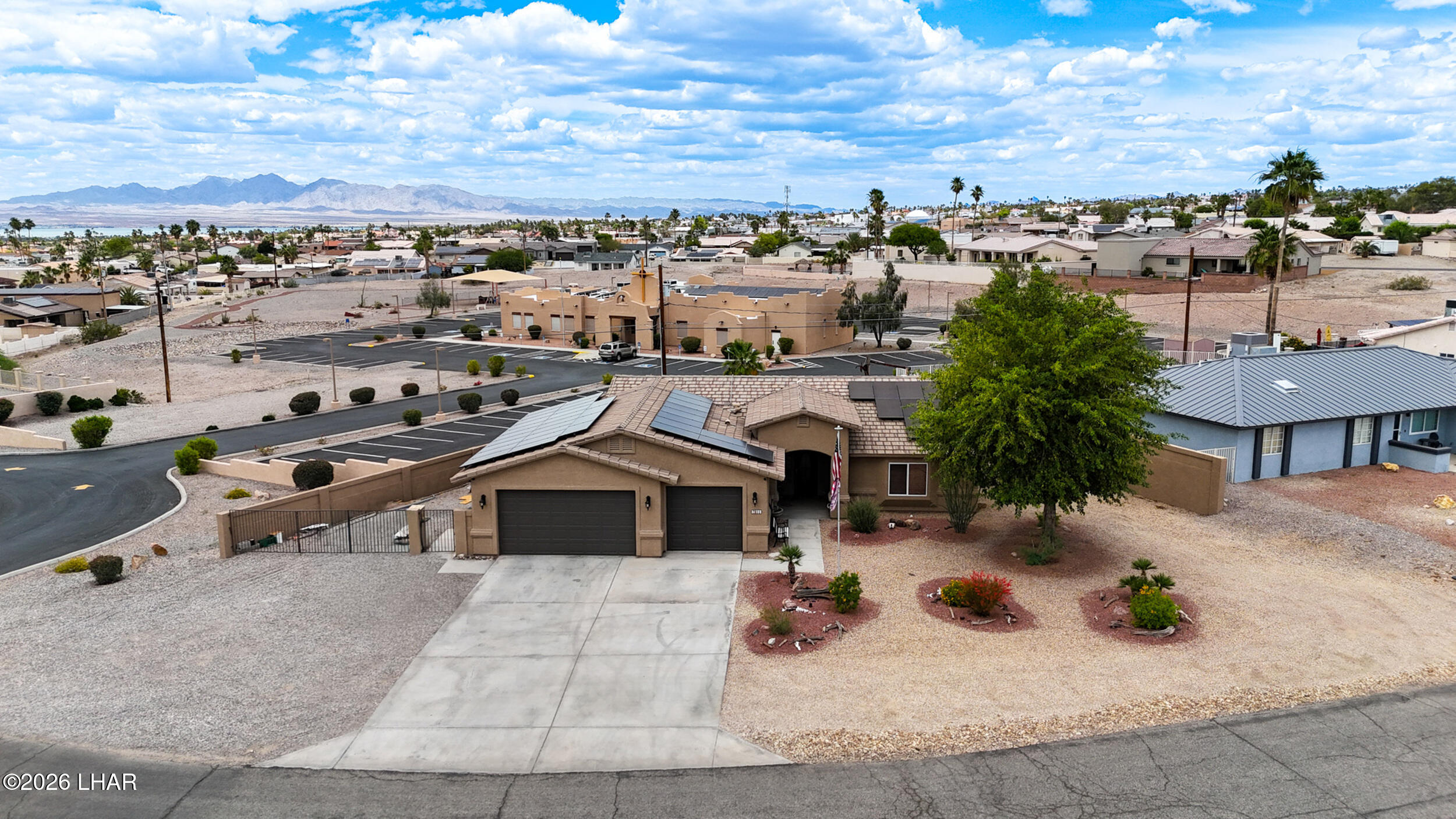 2811 Inca Dr