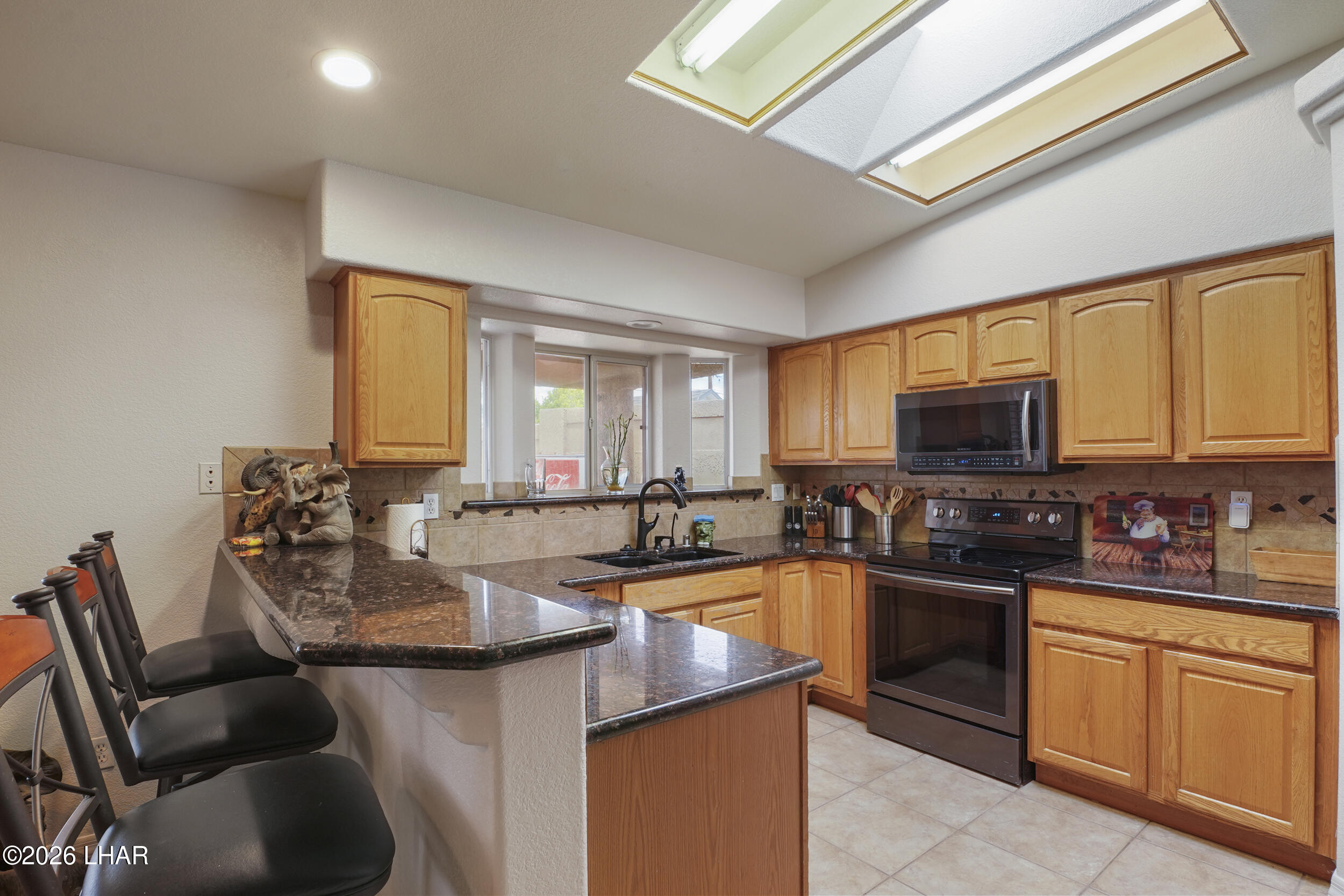 2811 Inca Dr