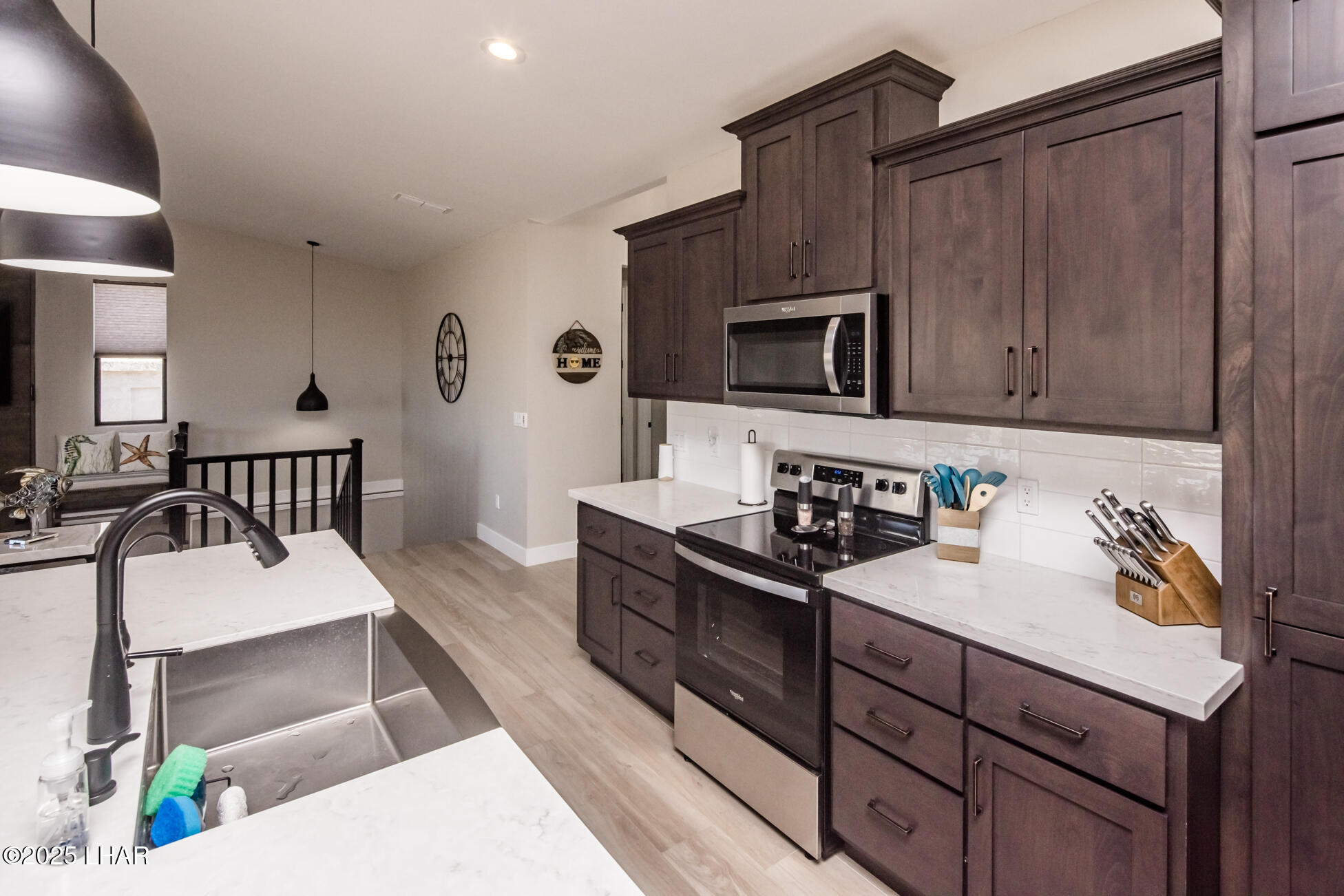 3621 Yazoo Dr