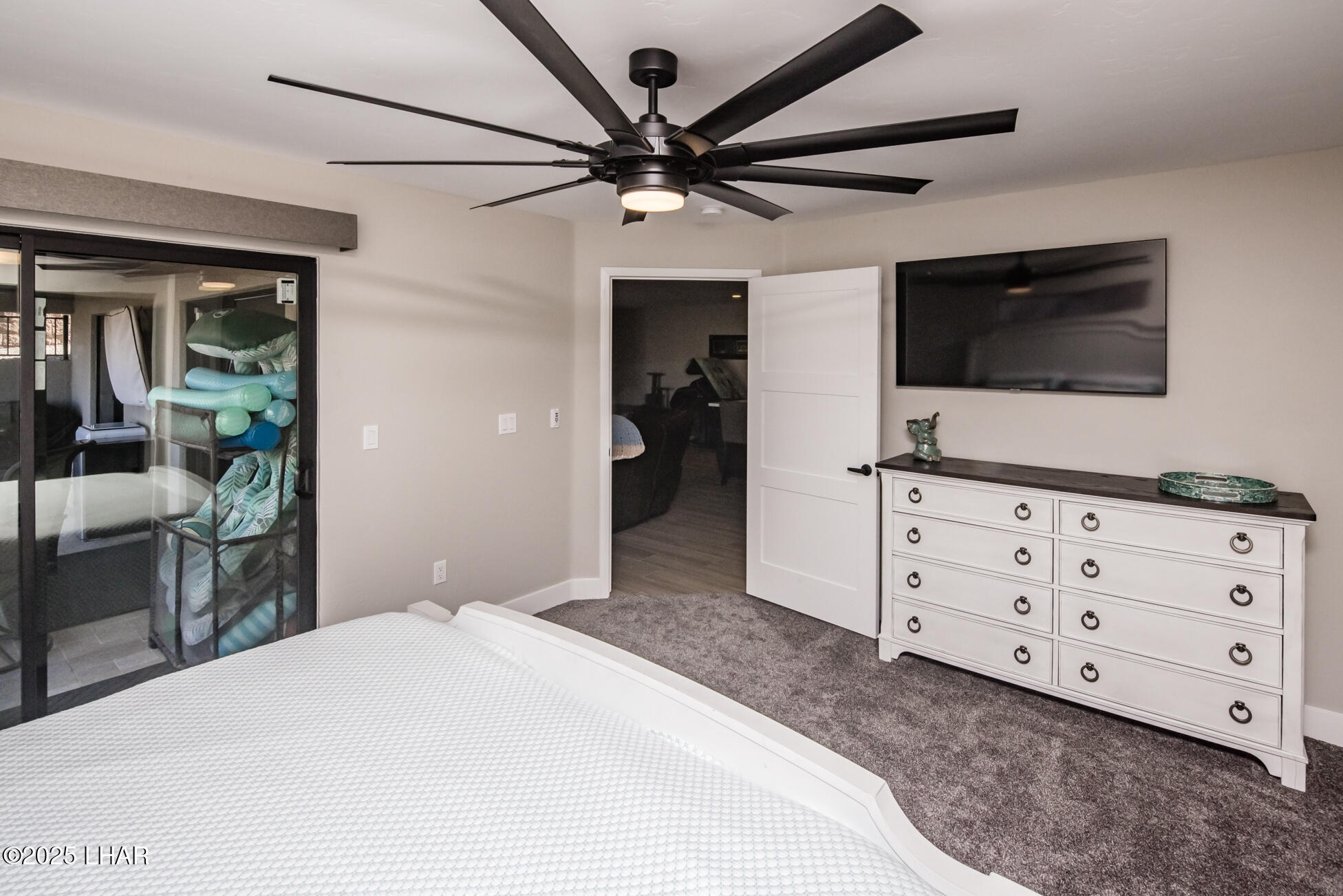 3621 Yazoo Dr