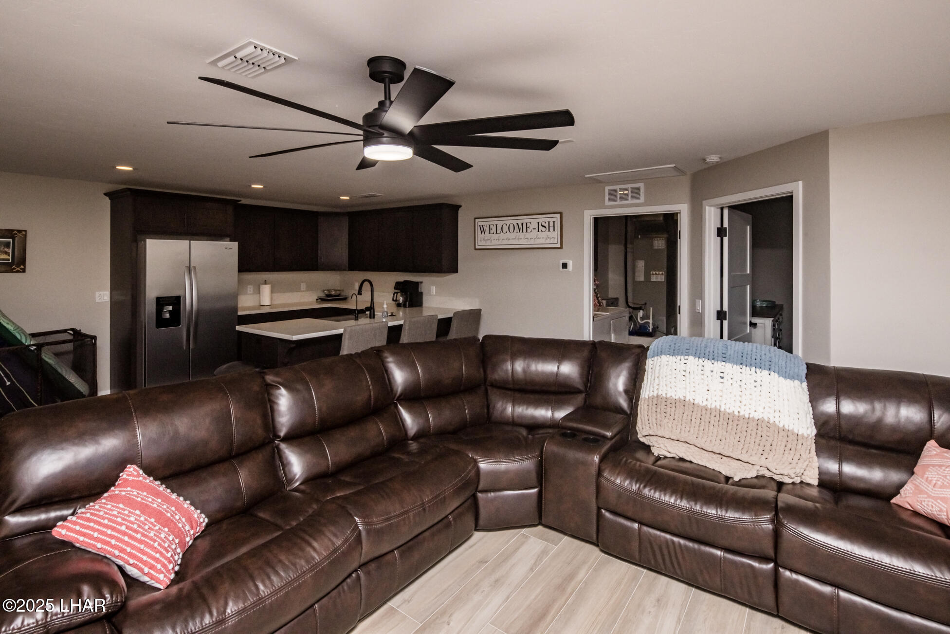 3621 Yazoo Dr