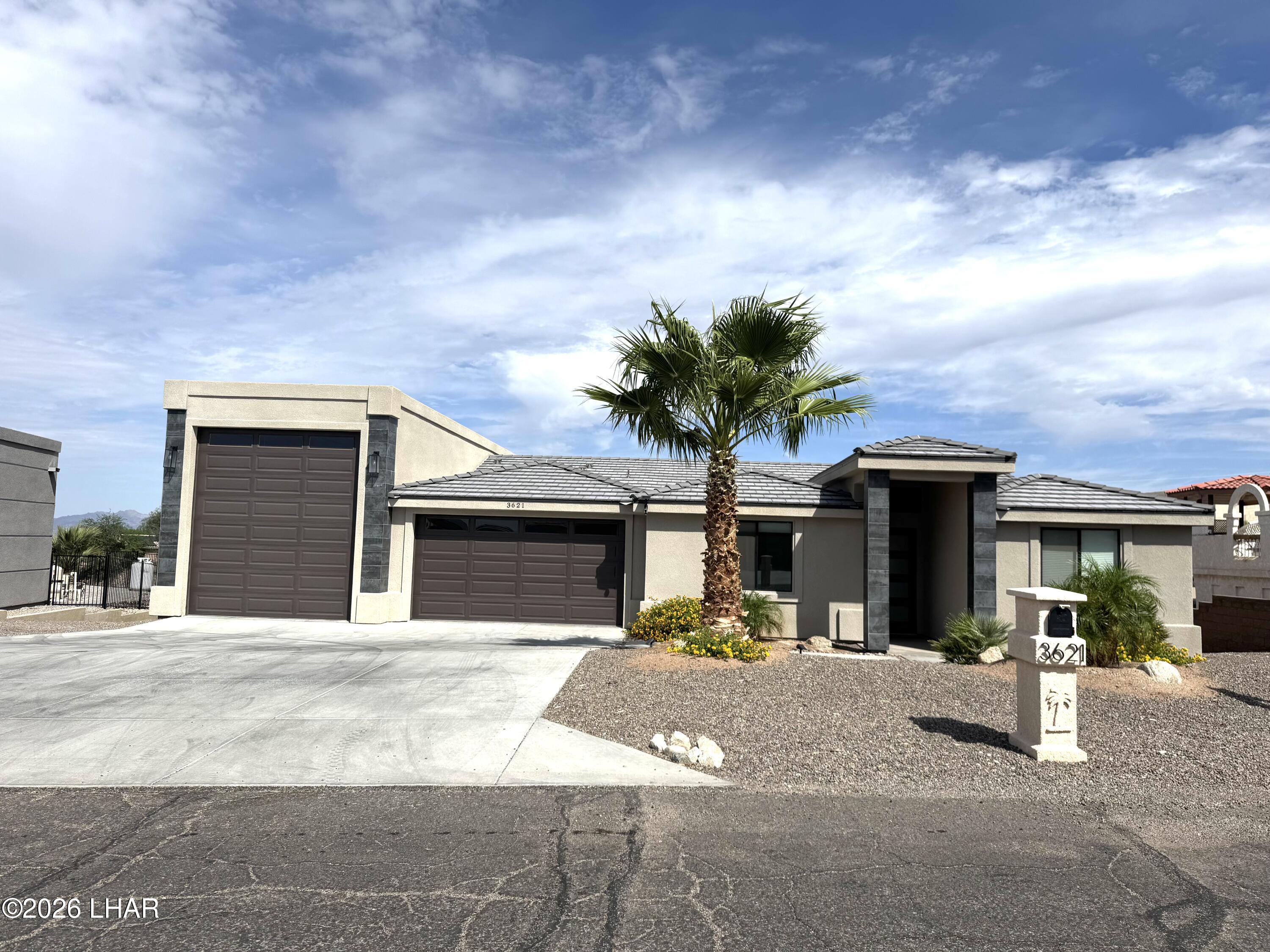 3621 Yazoo Dr