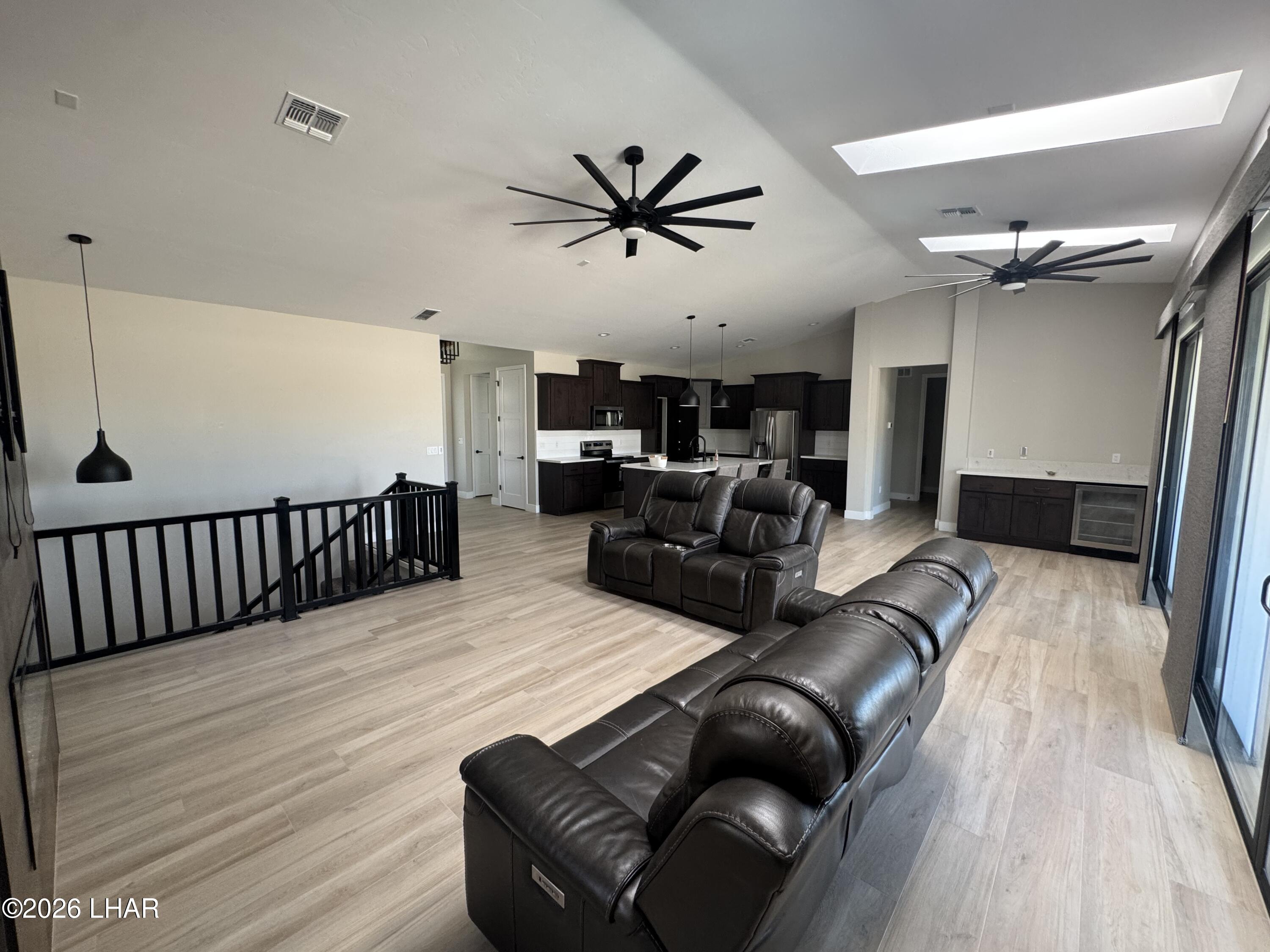 3621 Yazoo Dr