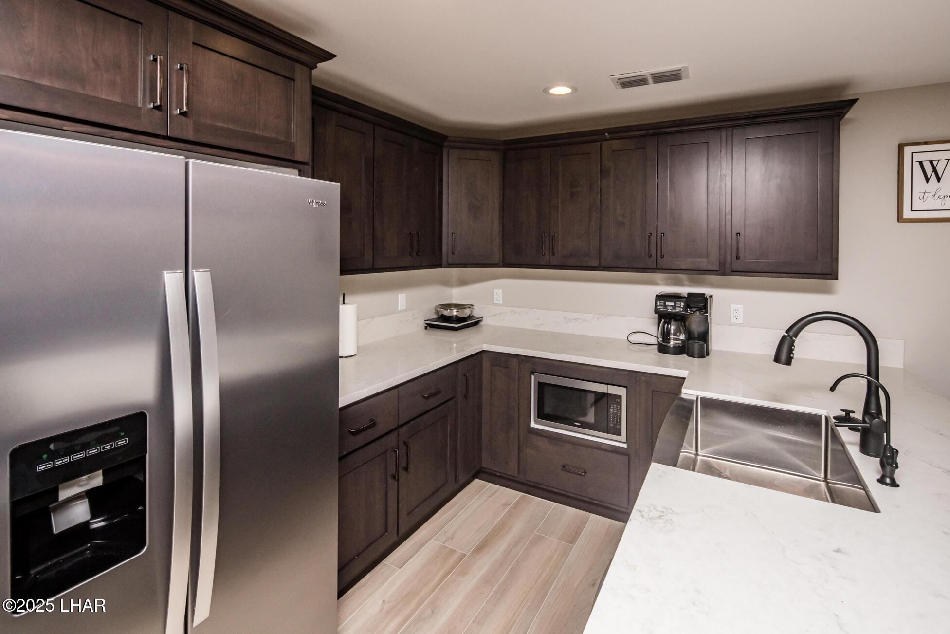 3621 Yazoo Dr