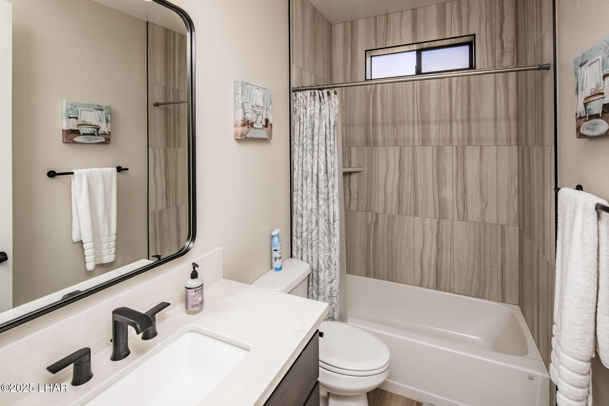 3621 Yazoo Dr