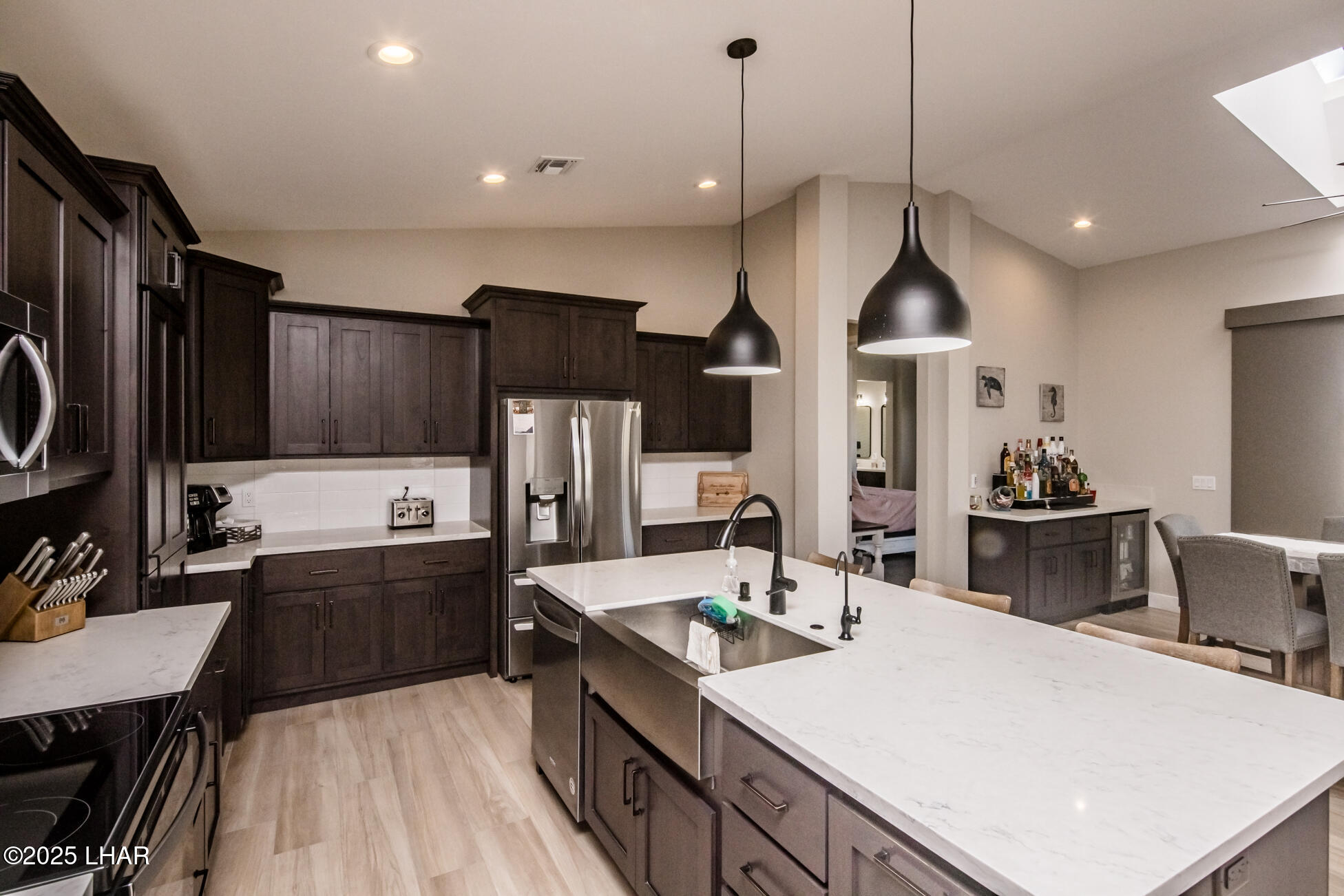 3621 Yazoo Dr