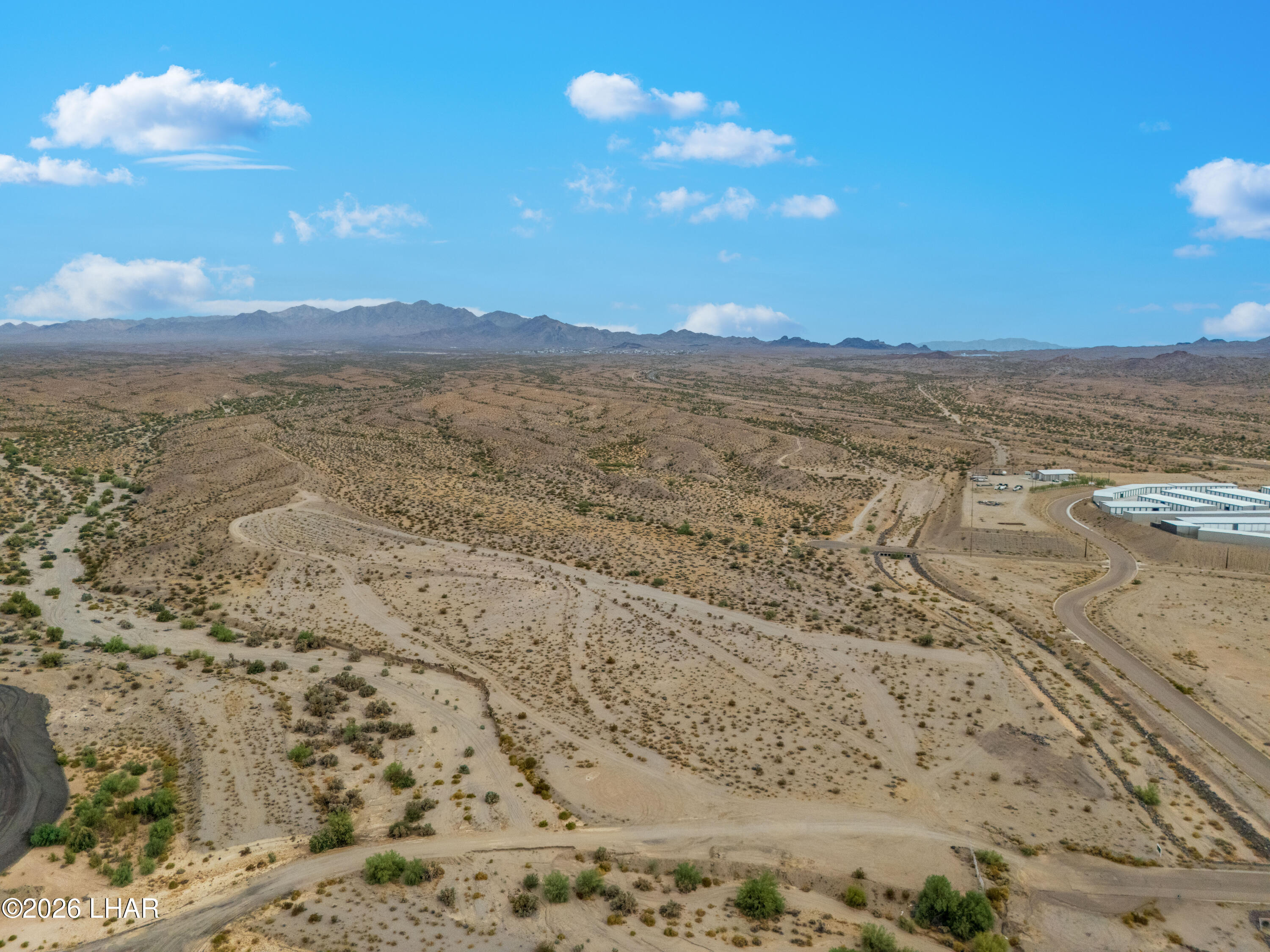 210-60-008 Budweiser Way S