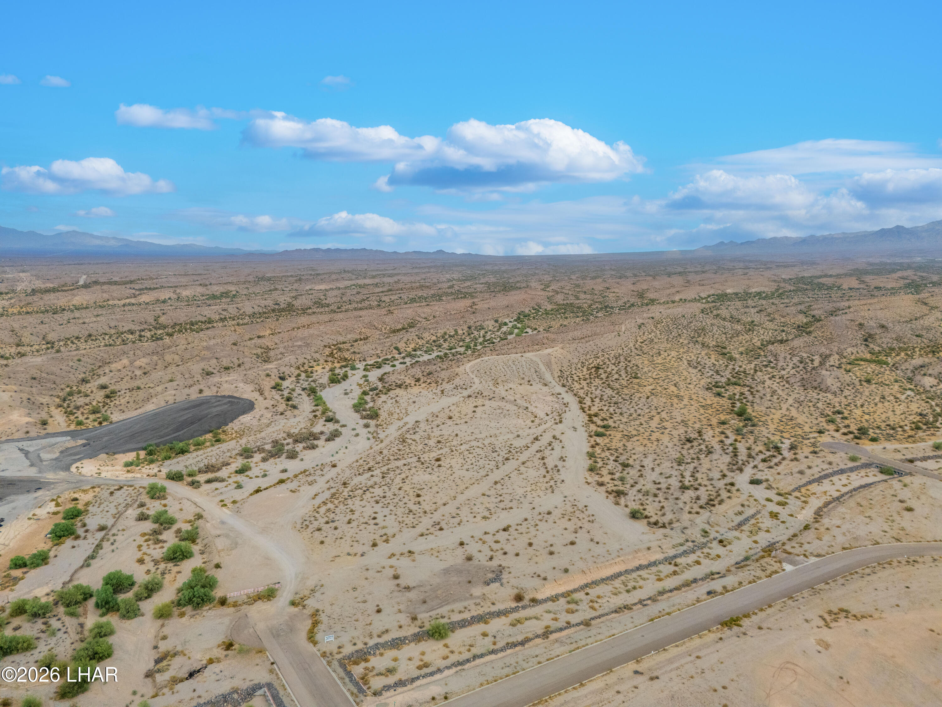 210-60-008 Budweiser Way S