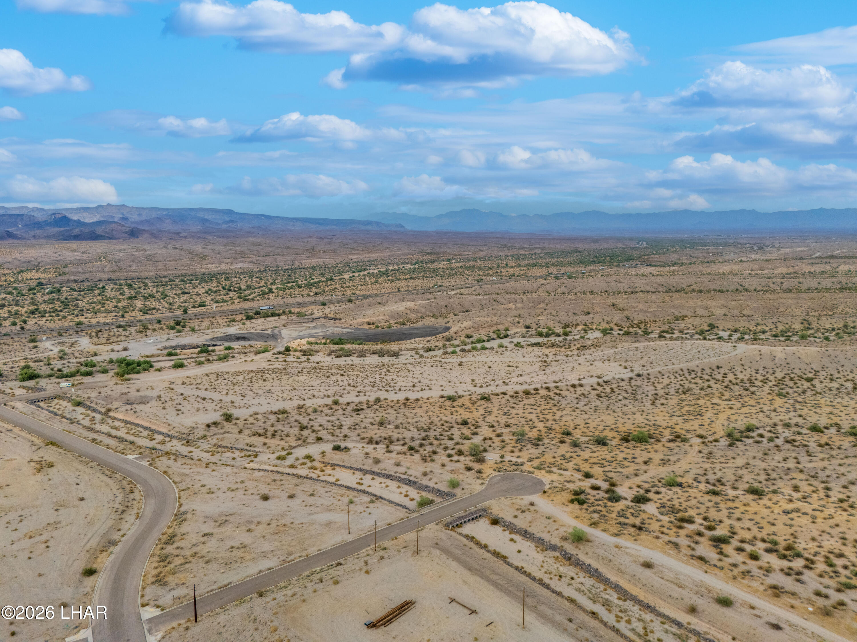 210-60-008 Budweiser Way S