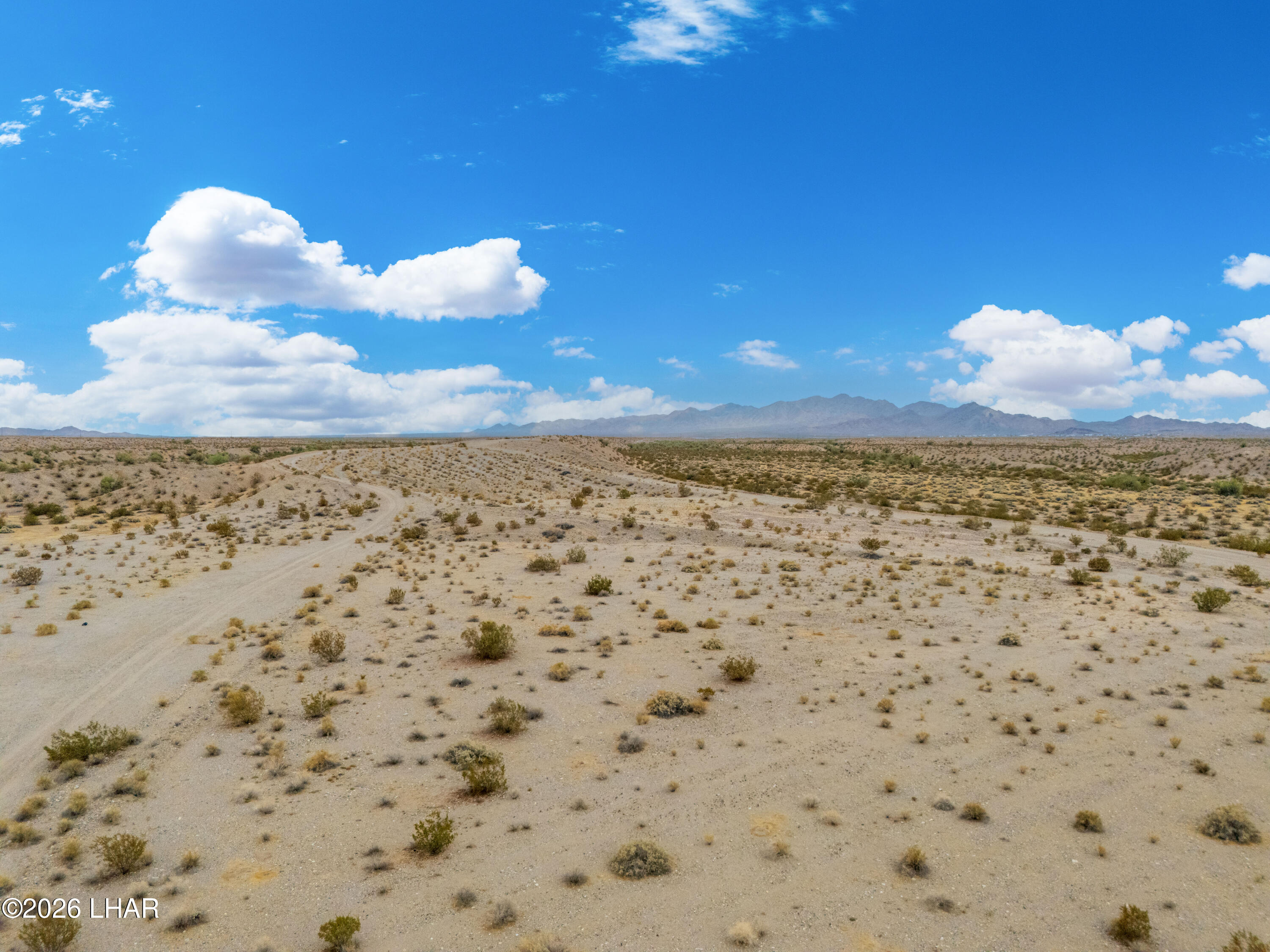 210-60-008 Budweiser Way S