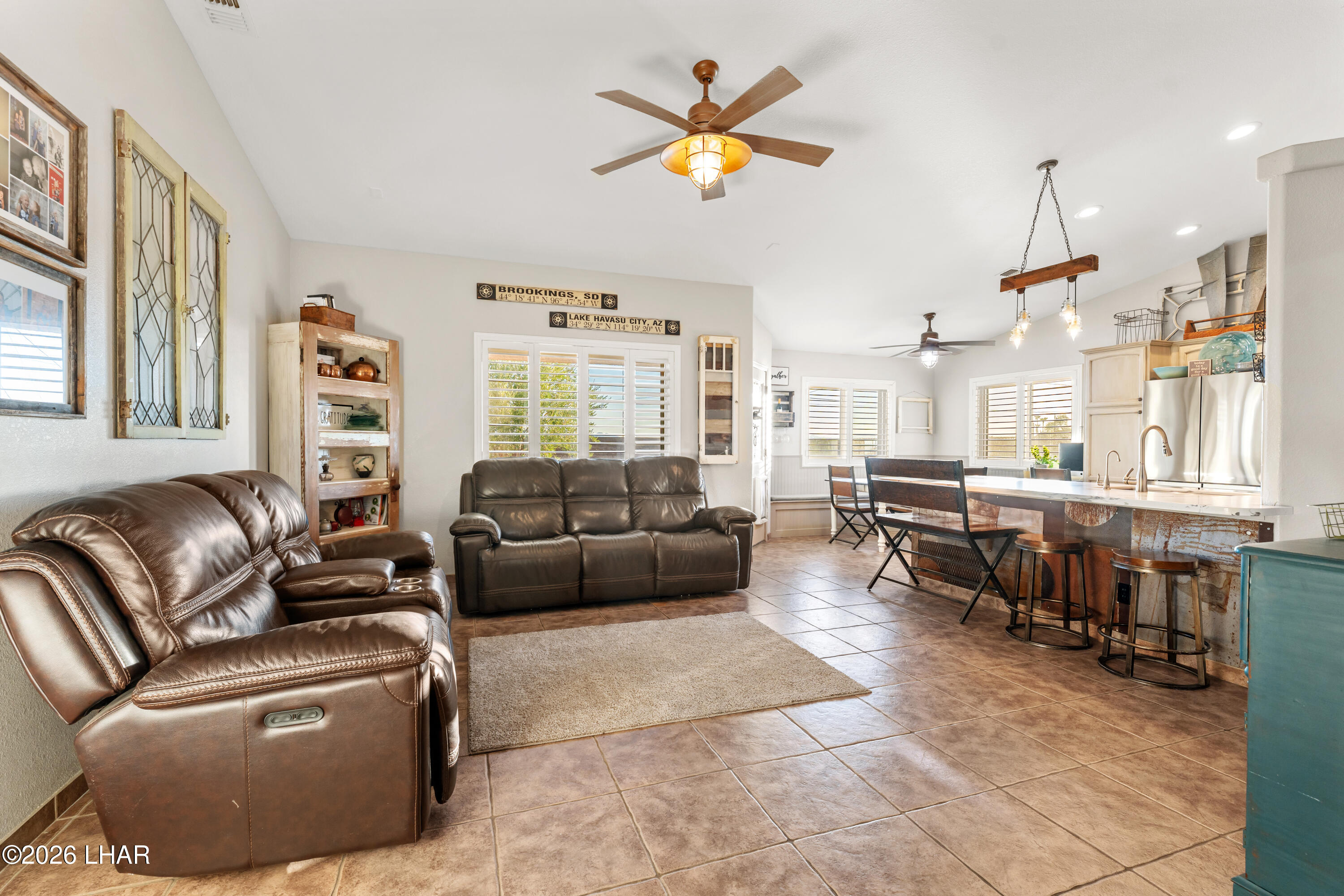 3235 Poppy Trail Pl