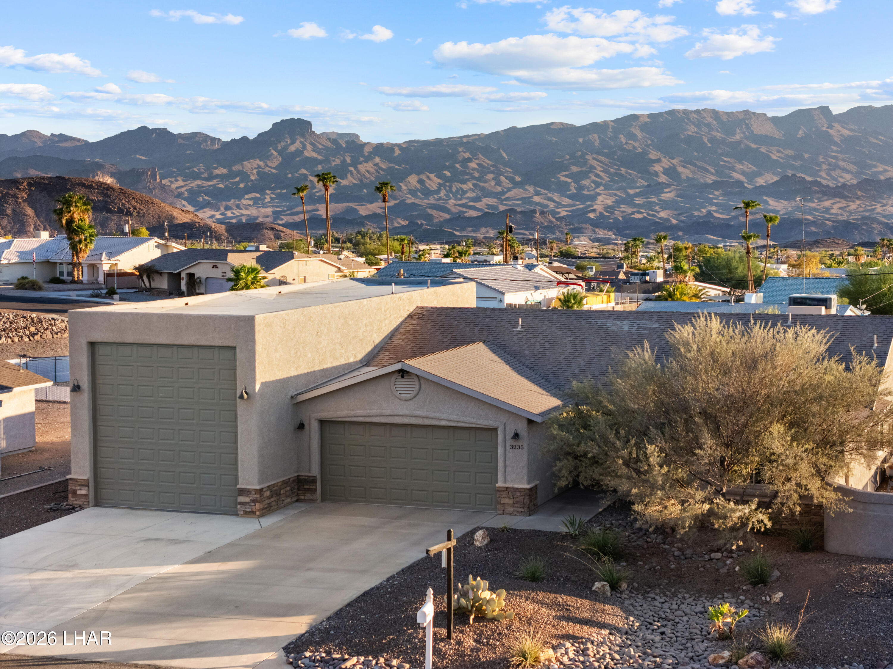 3235 Poppy Trail Pl