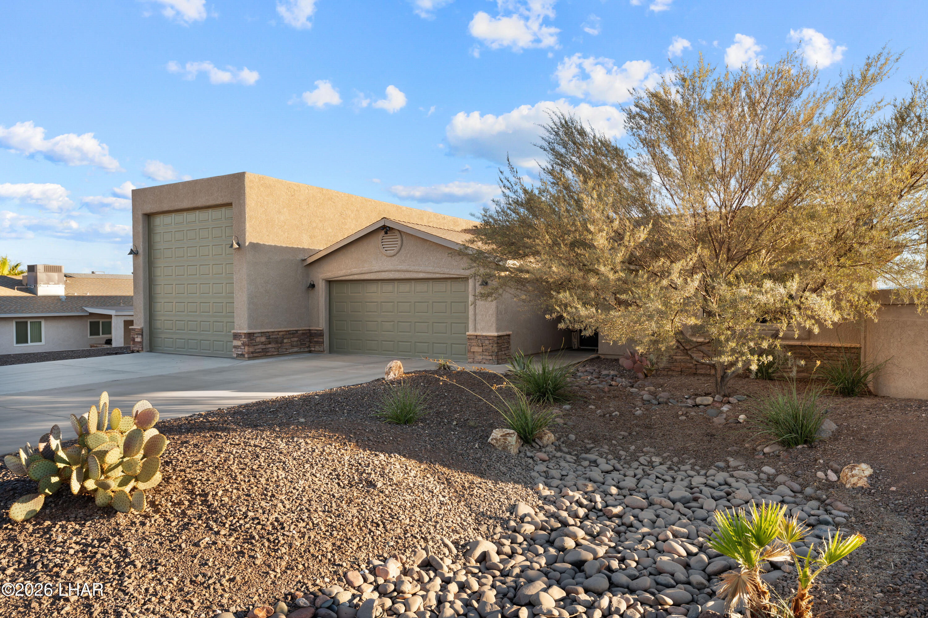 3235 Poppy Trail Pl