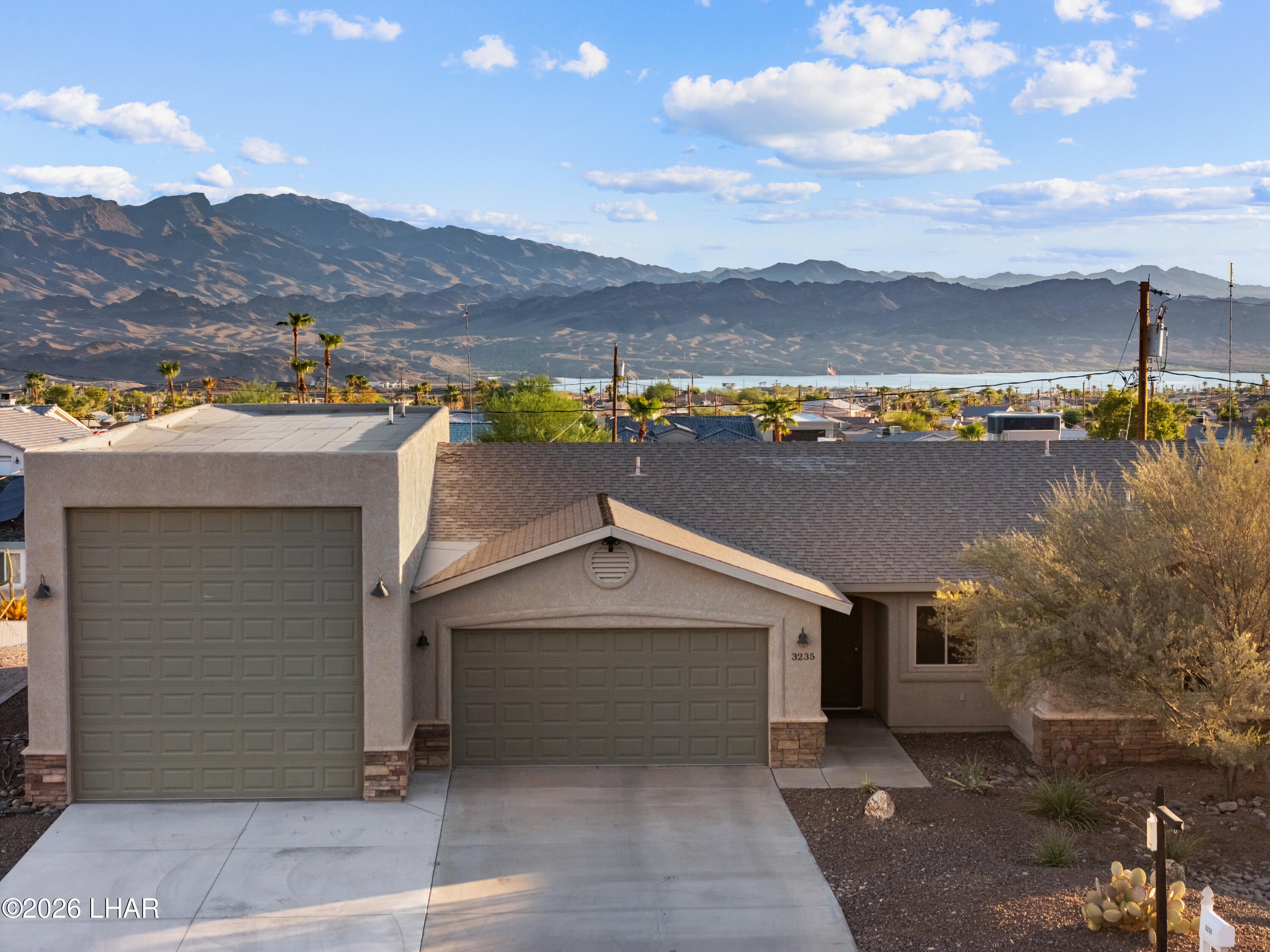 3235 Poppy Trail Pl