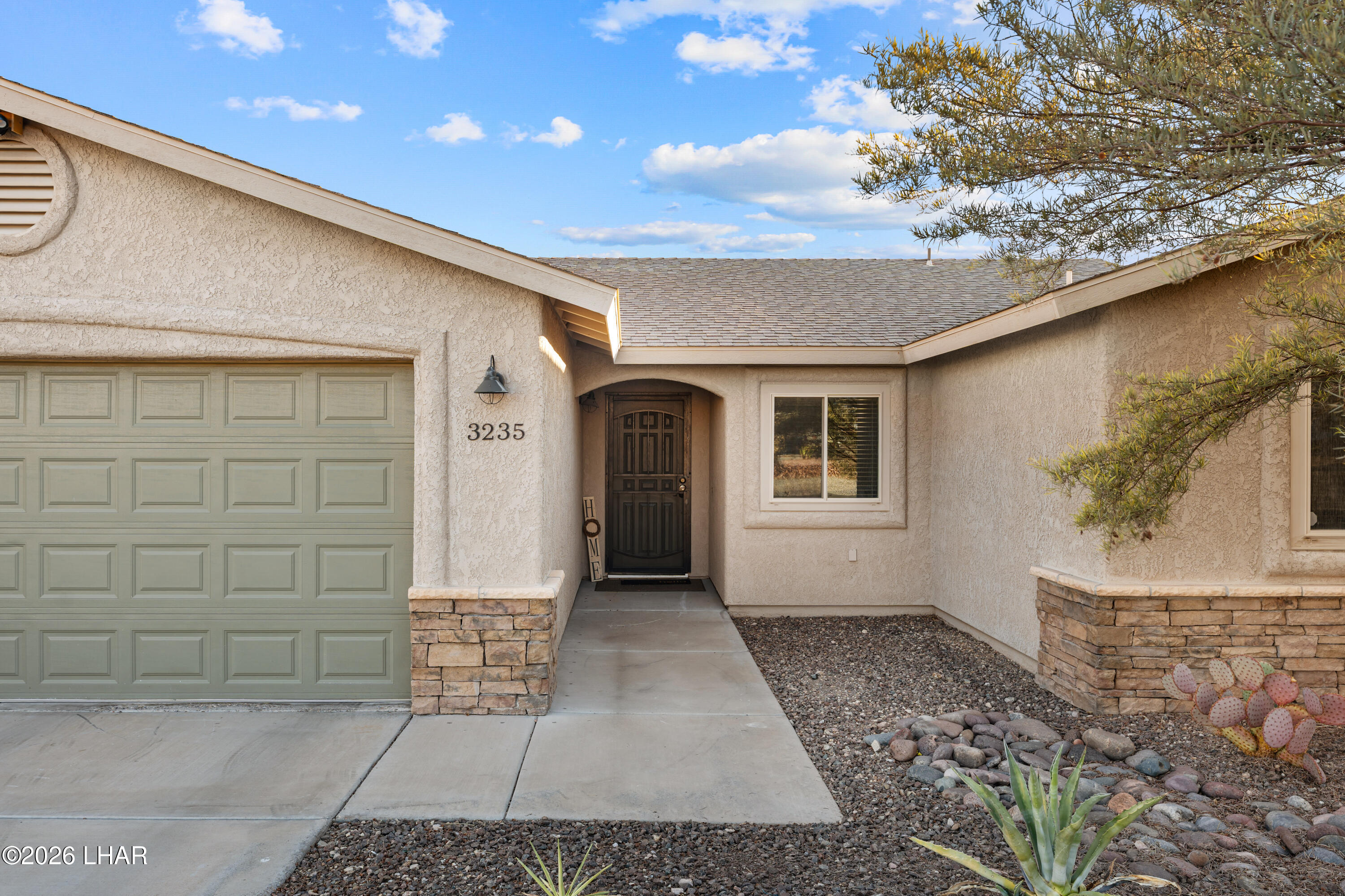 3235 Poppy Trail Pl