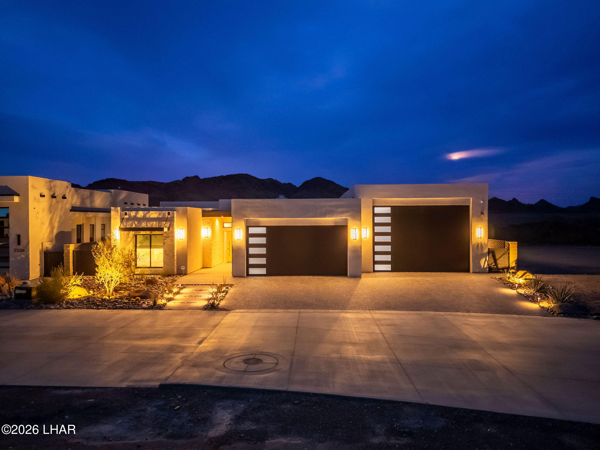 2562 Flat Irons Ln
