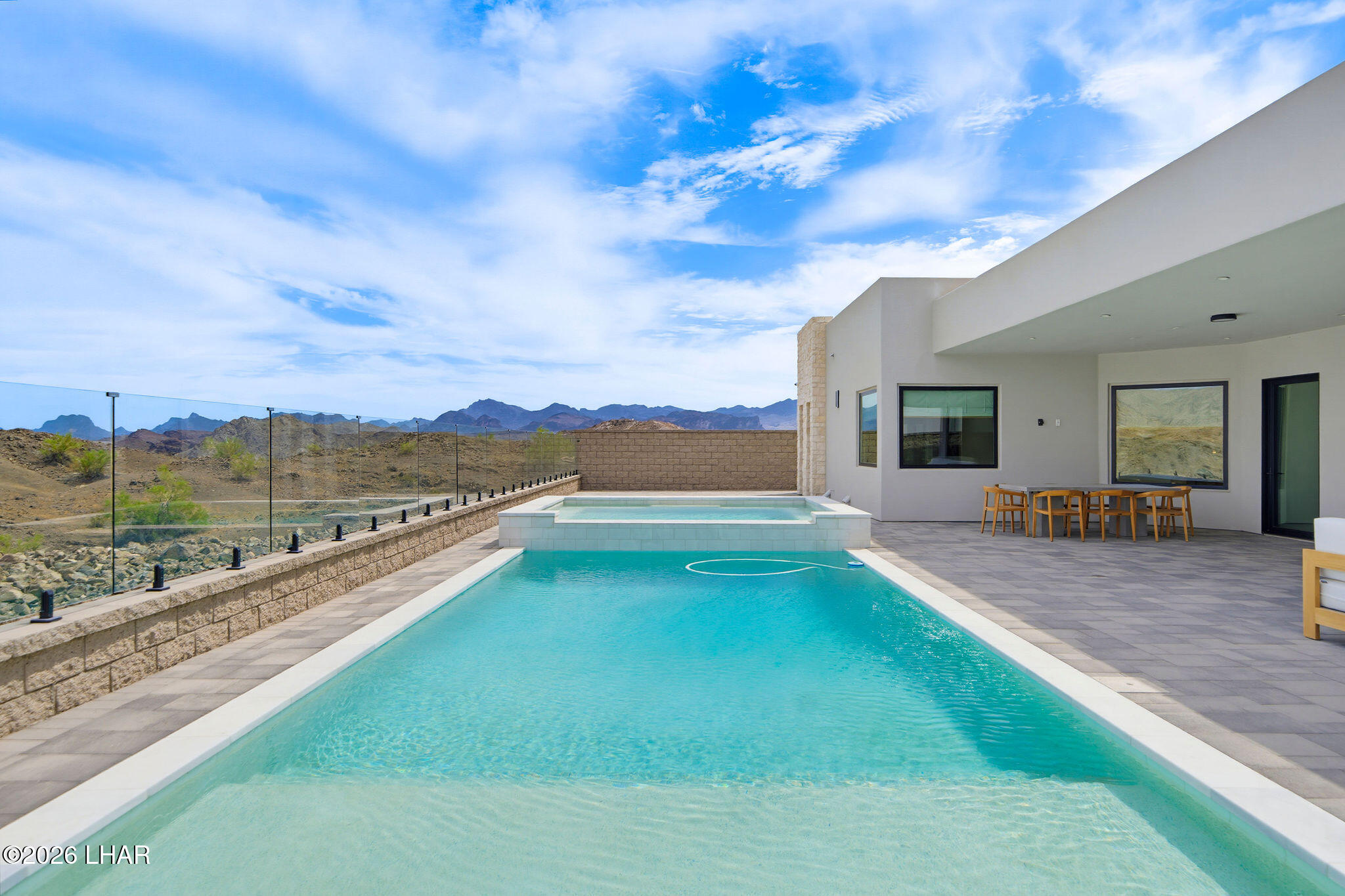 2562 Flat Irons Ln