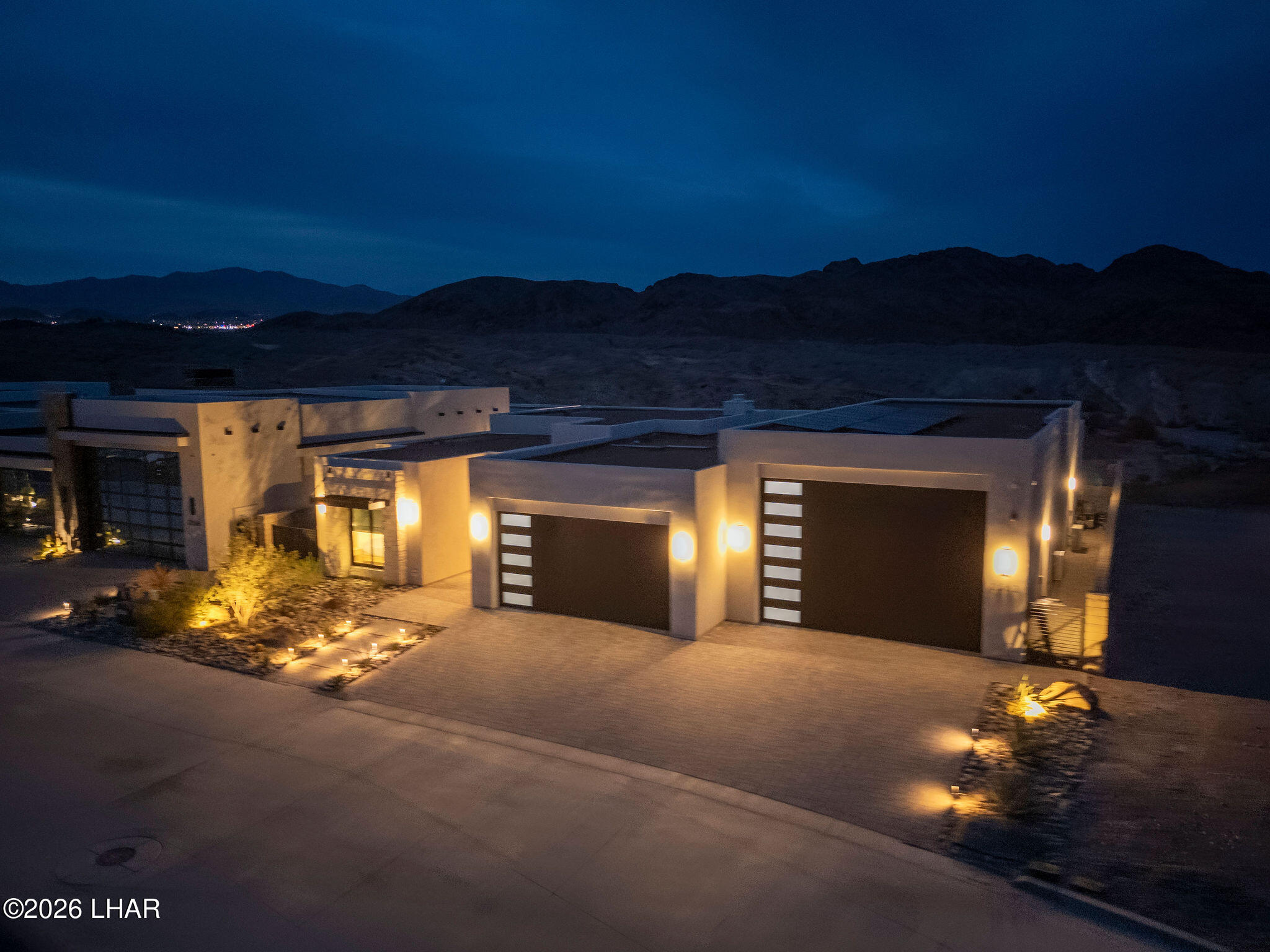 2562 Flat Irons Ln