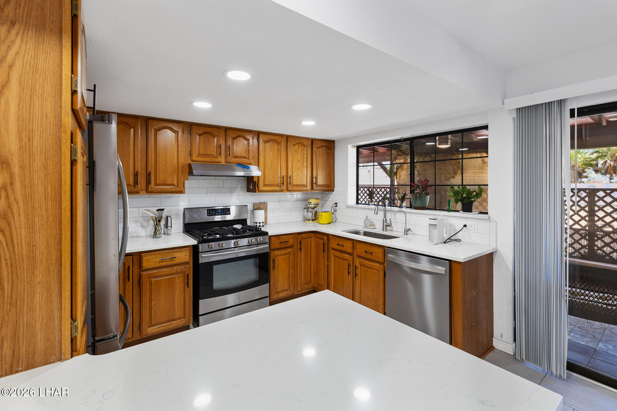 3800 Monterey Dr