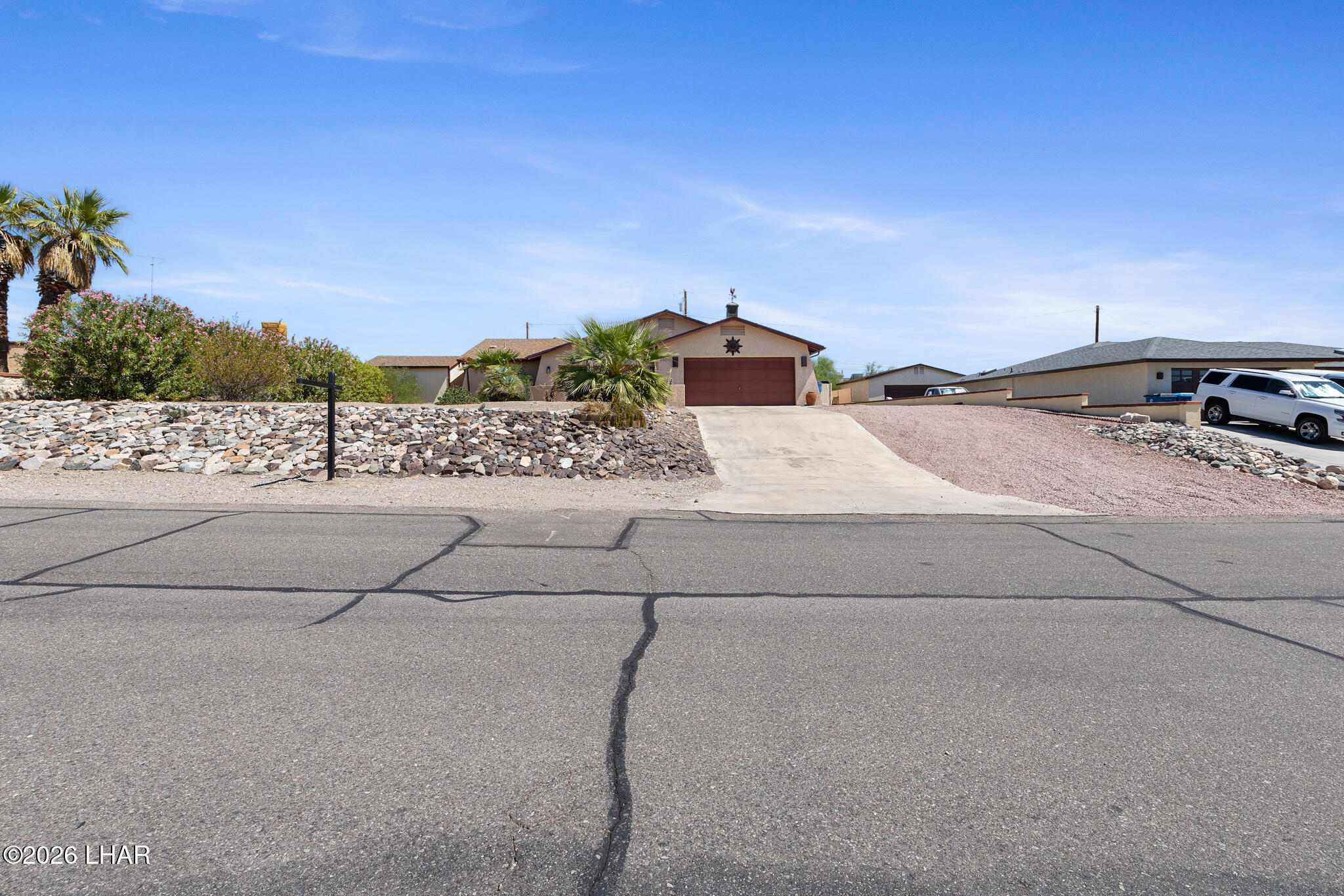 3800 Monterey Dr