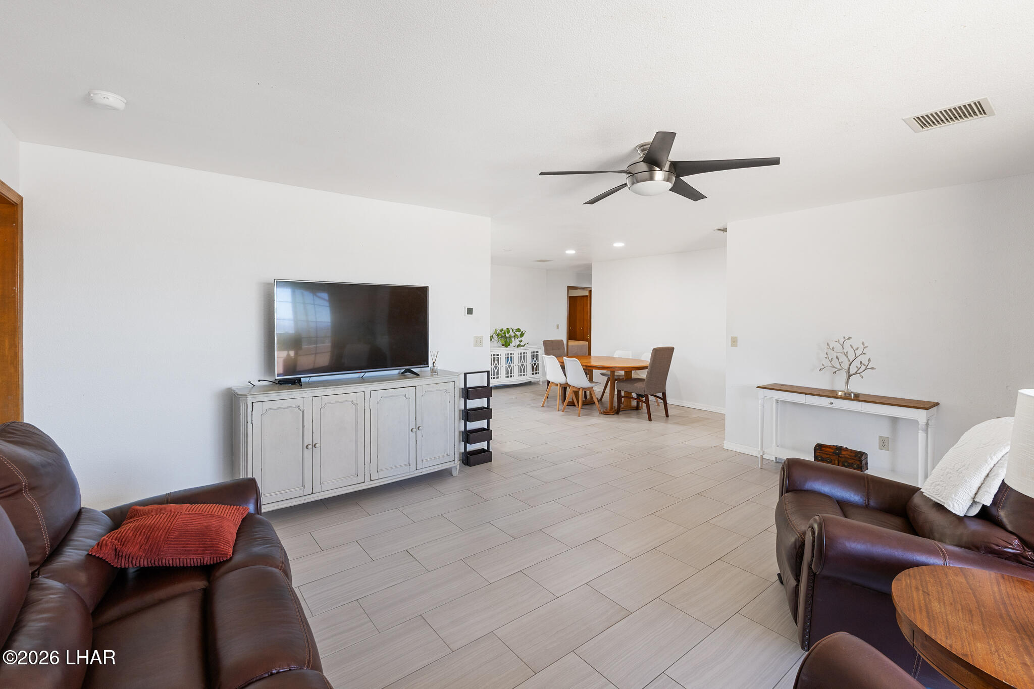 3800 Monterey Dr