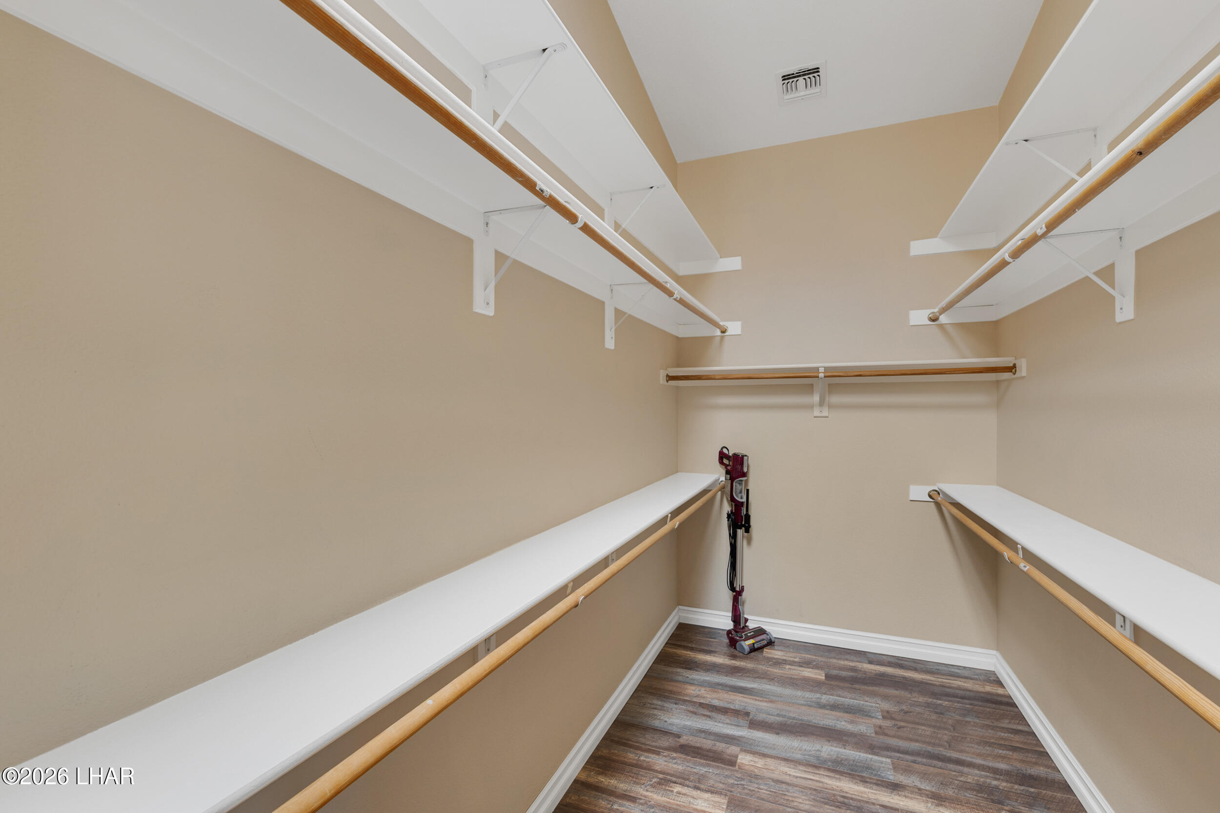 2770 Minnow Pl