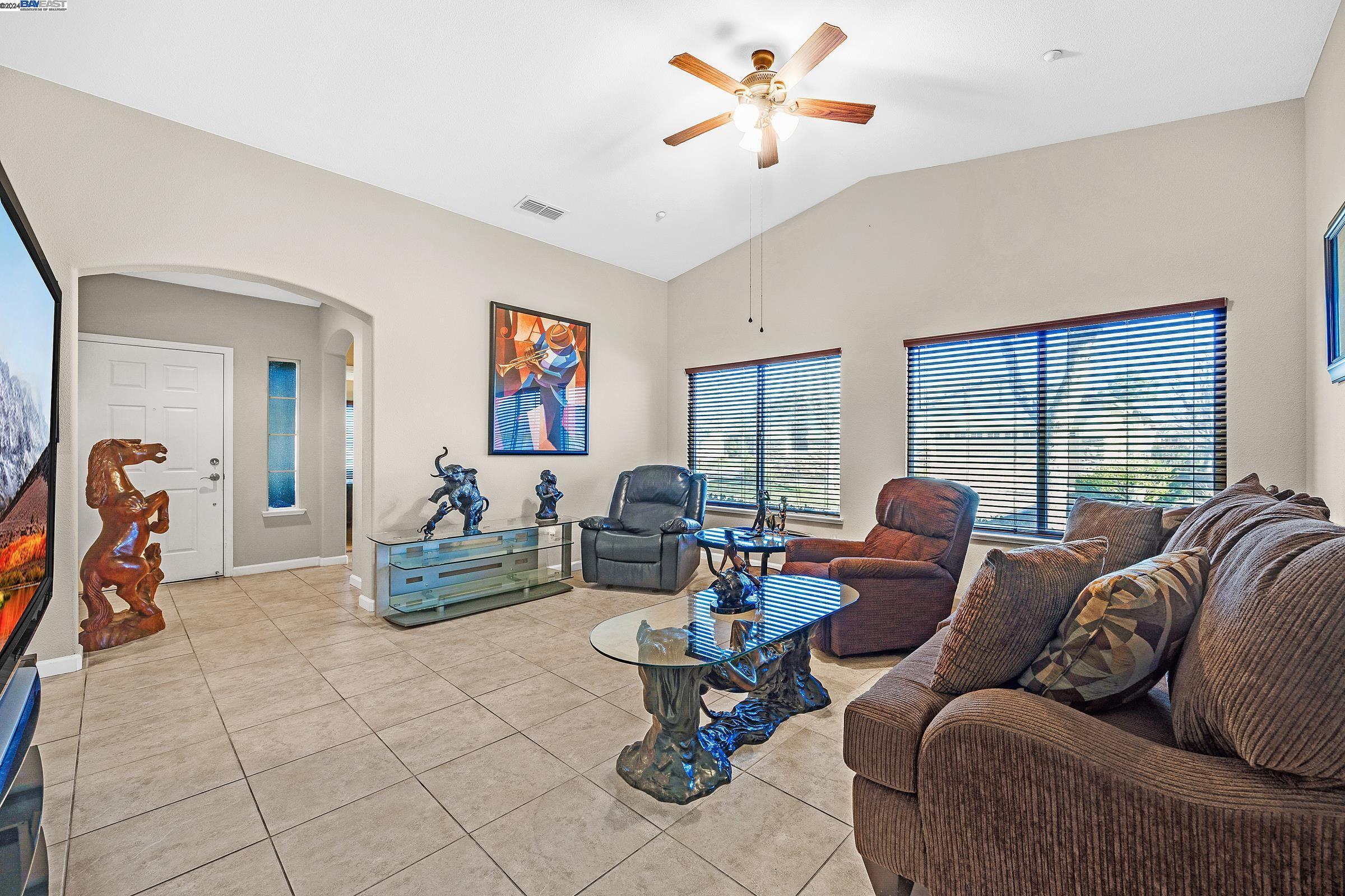 554 Anglebrook