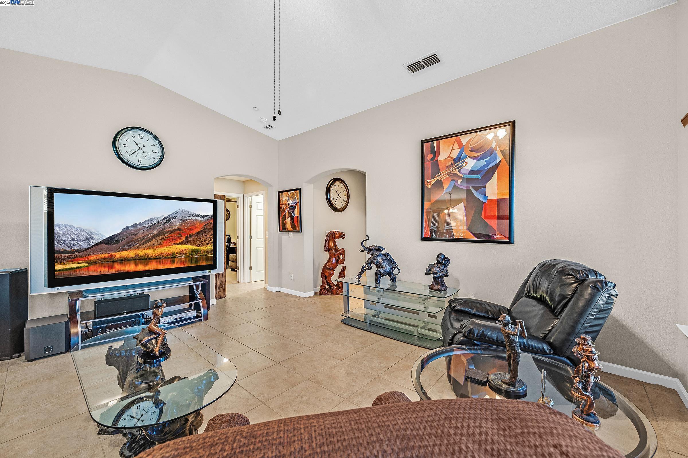 554 Anglebrook