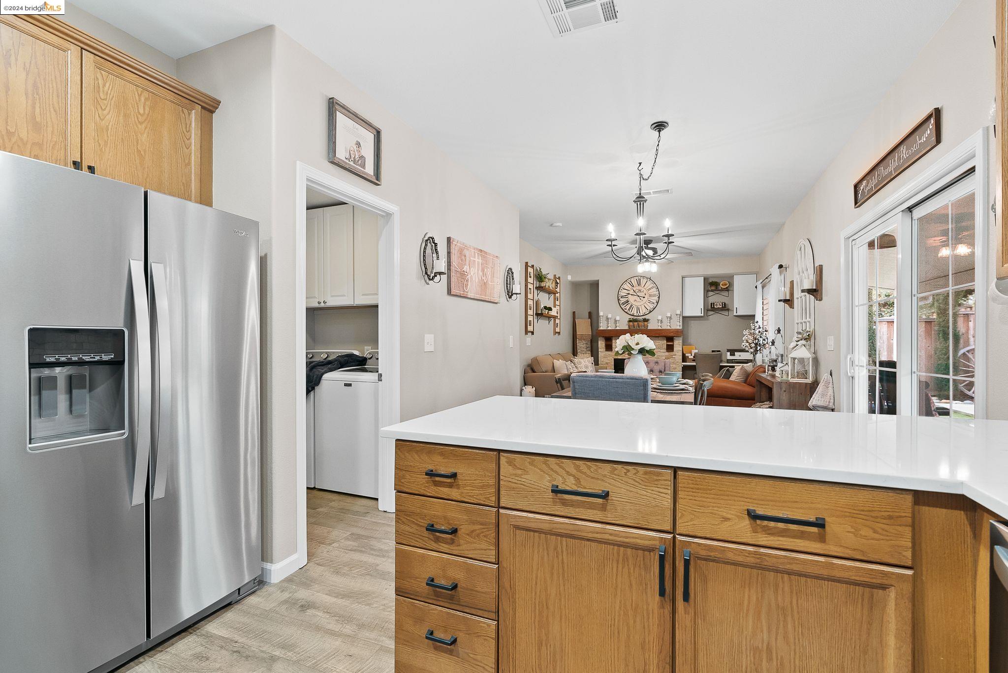 1792 Corte Vista St