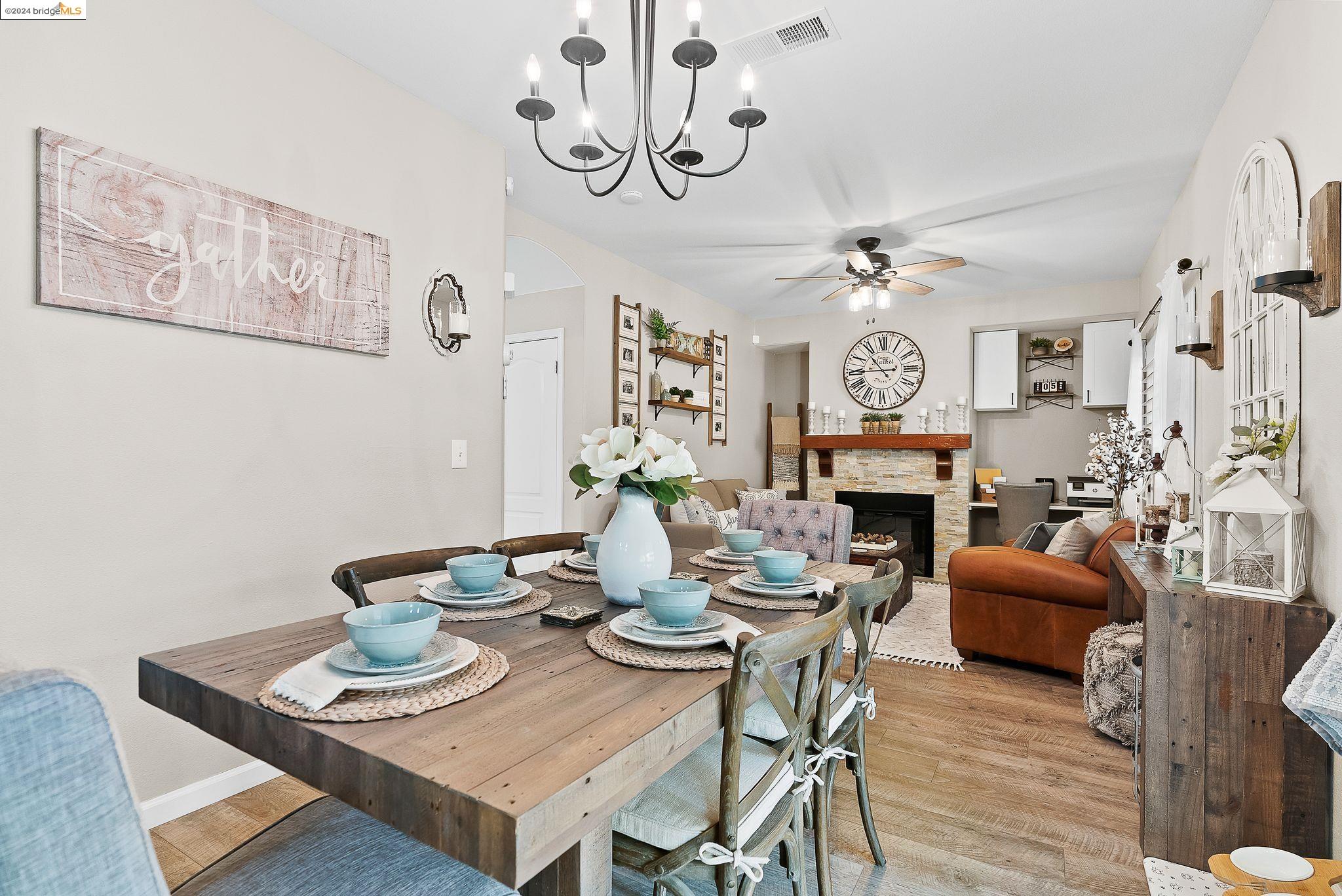 1792 Corte Vista St