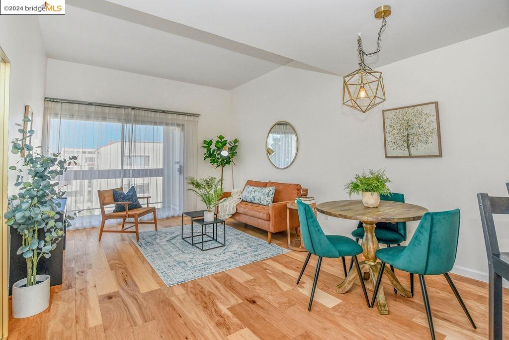 2005 Pleasant Valley Ave # 314