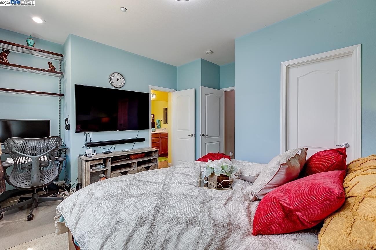436 Boulder Ter