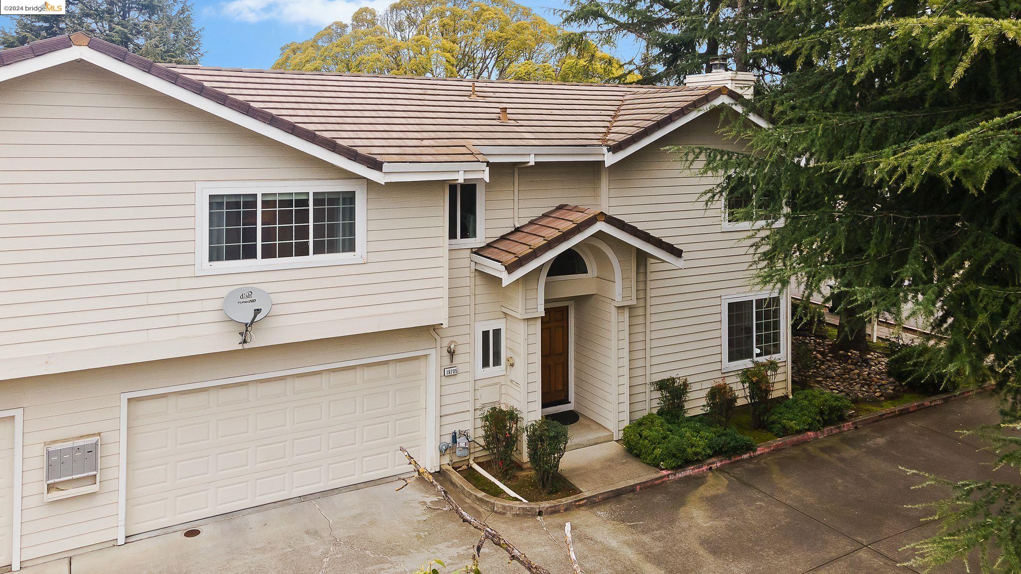 19705 Redwood Rd