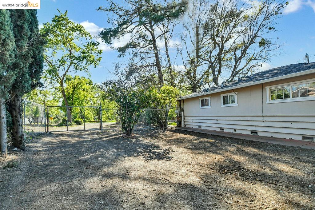 2036 San Miguel Dr