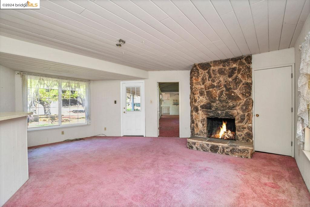 2036 San Miguel Dr