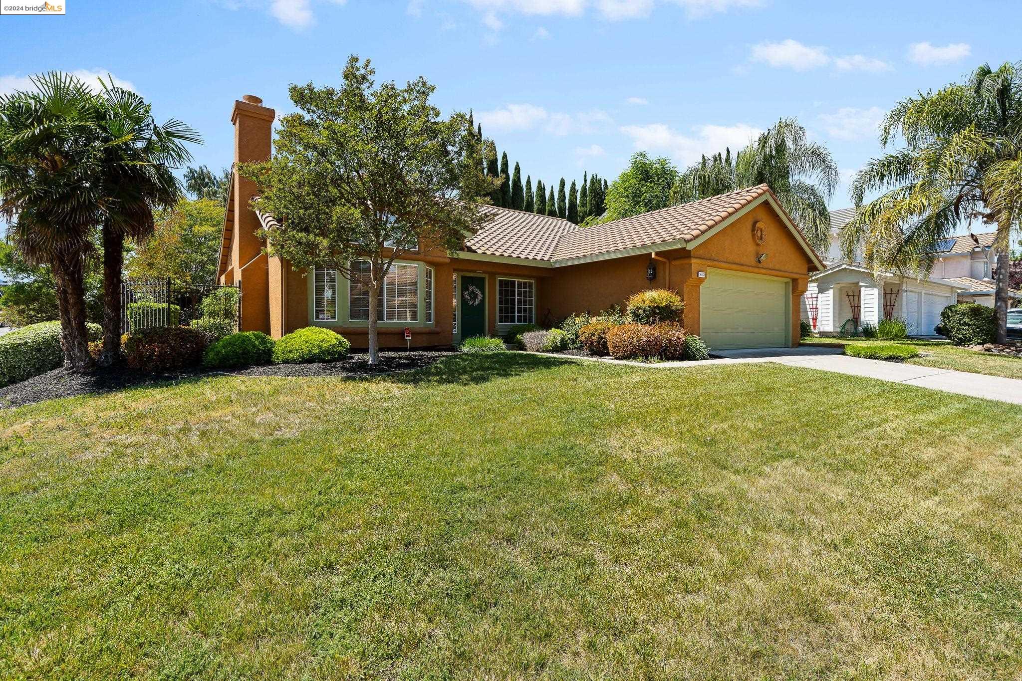 4444 Rock Island Dr